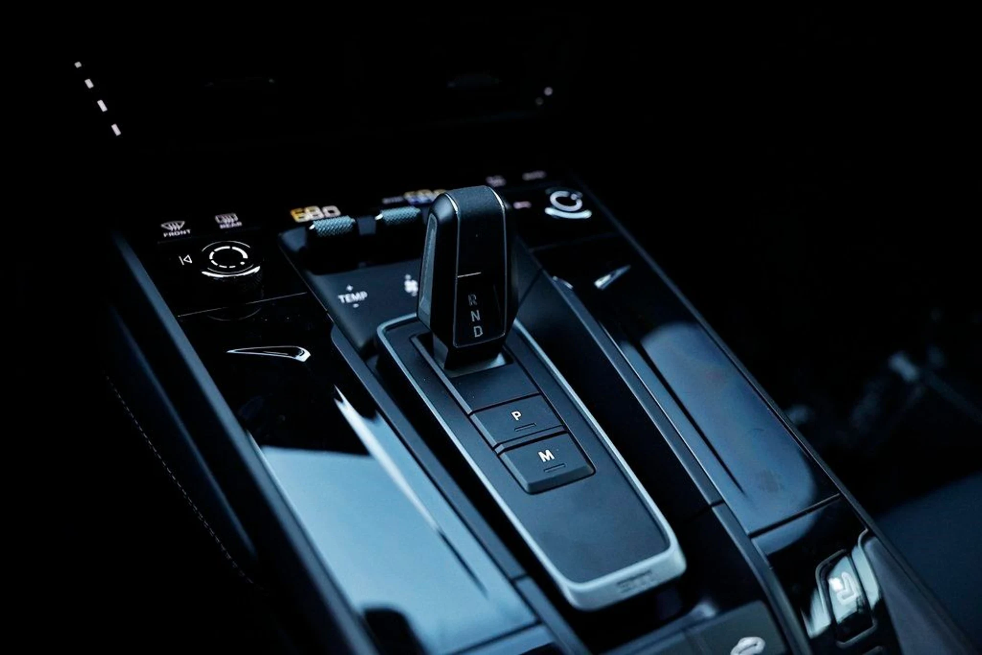 mph041_4044680594_88f41015fcdd7f16f7712e8ed26abc84_a86cc63530