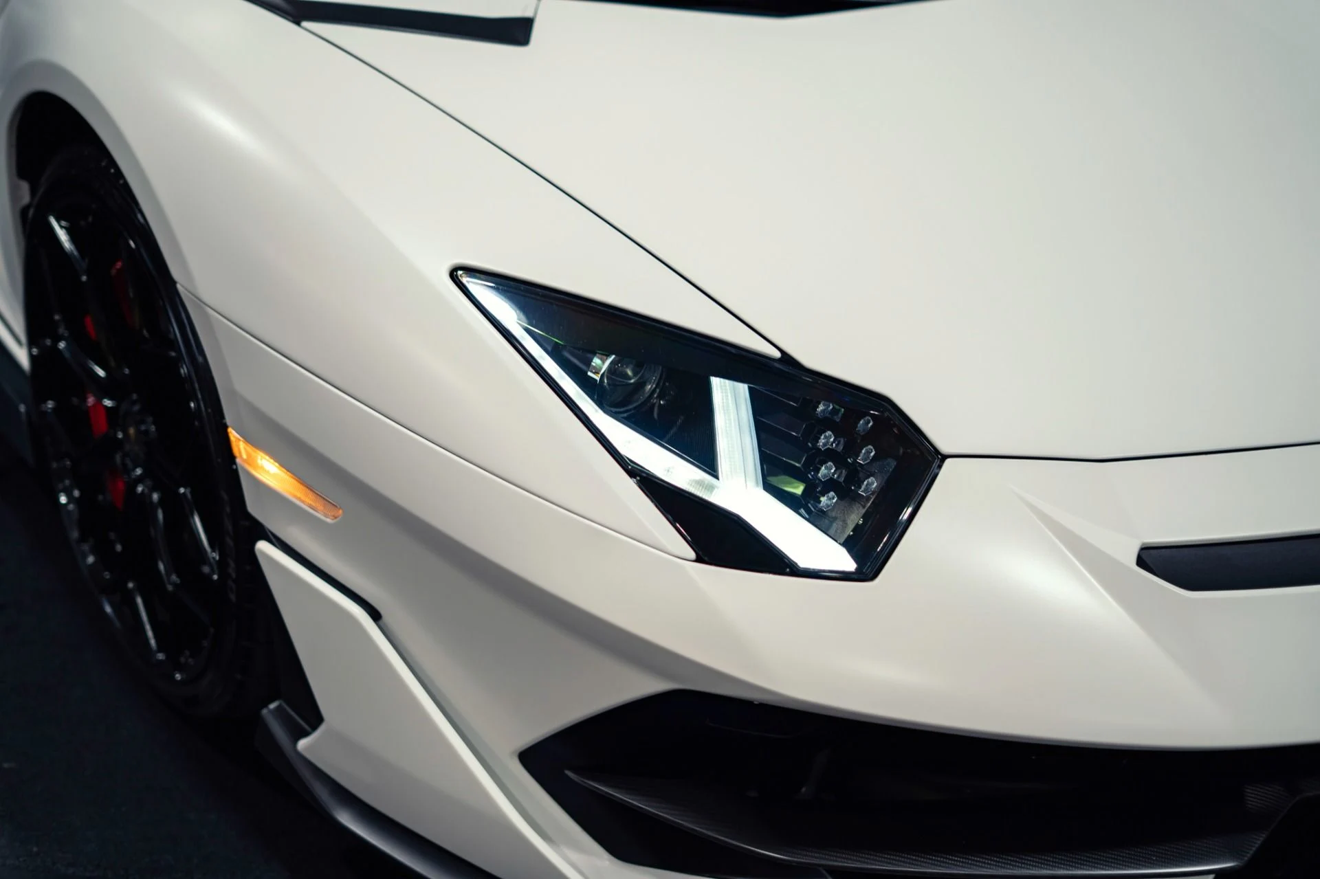 mph041_4057969736_Used_2020_Lamborghini_Aventador_LP_770_4_SVJ_1778086928_f4b5b3080e