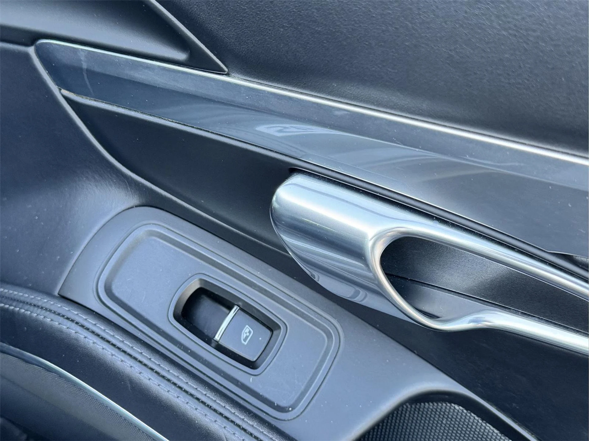 mph041_4062096859_fab2037787aa25d12622966eaa44e9d8_3eee0d6264