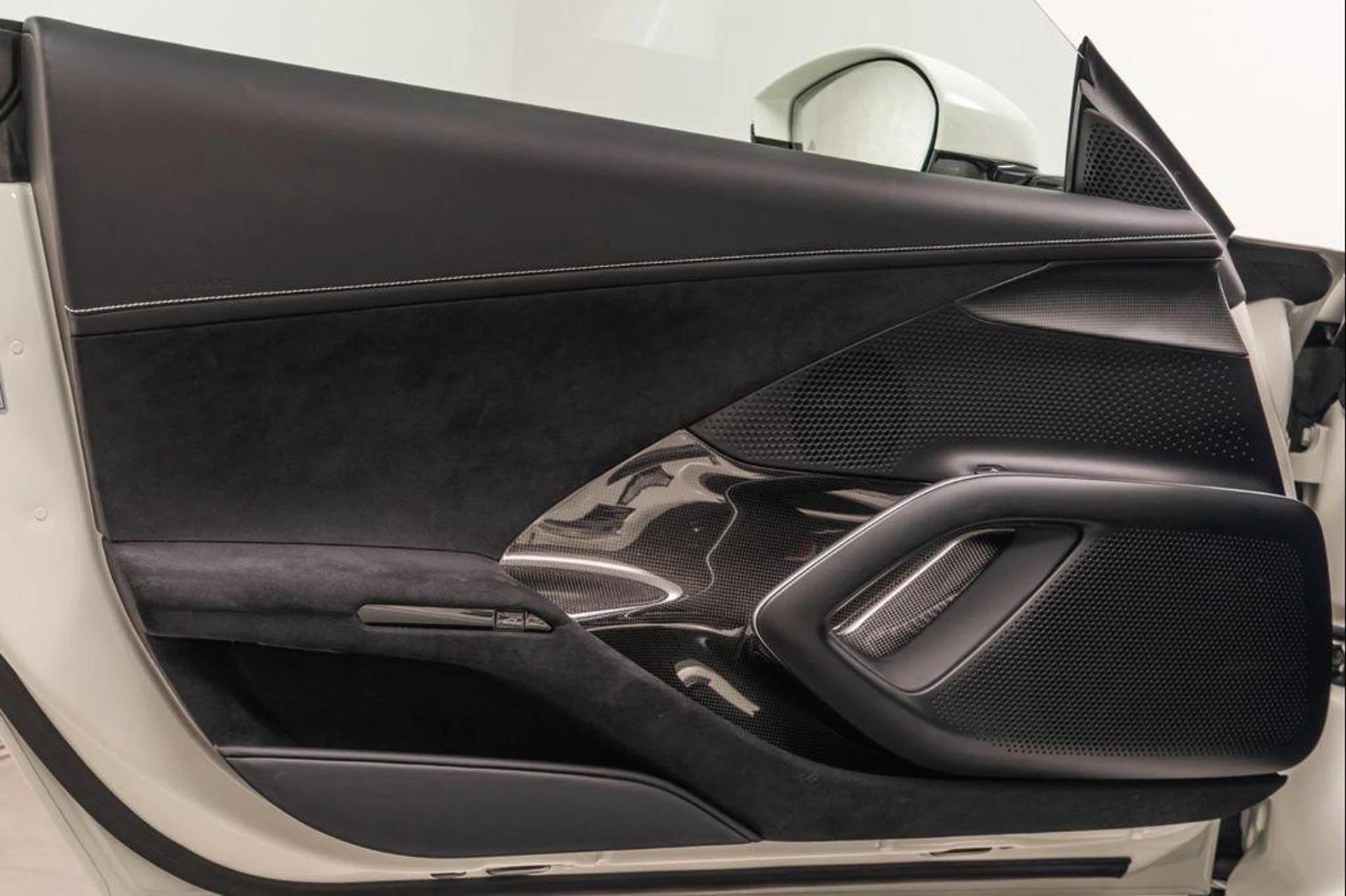 mph041_406624955_1h_Ctk_Y6z_Q_Nz_Vt_Ld_Yhl_Ub_Yhp_SM_4_Q_84eed82c9a