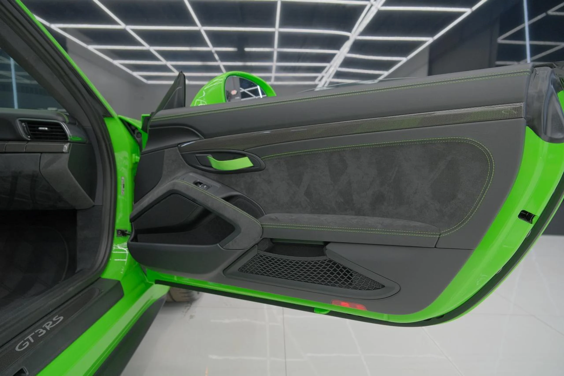 mph041_4081036142_2de42d2cea4fa0f407c29860c91d13e3_43e3224ce3