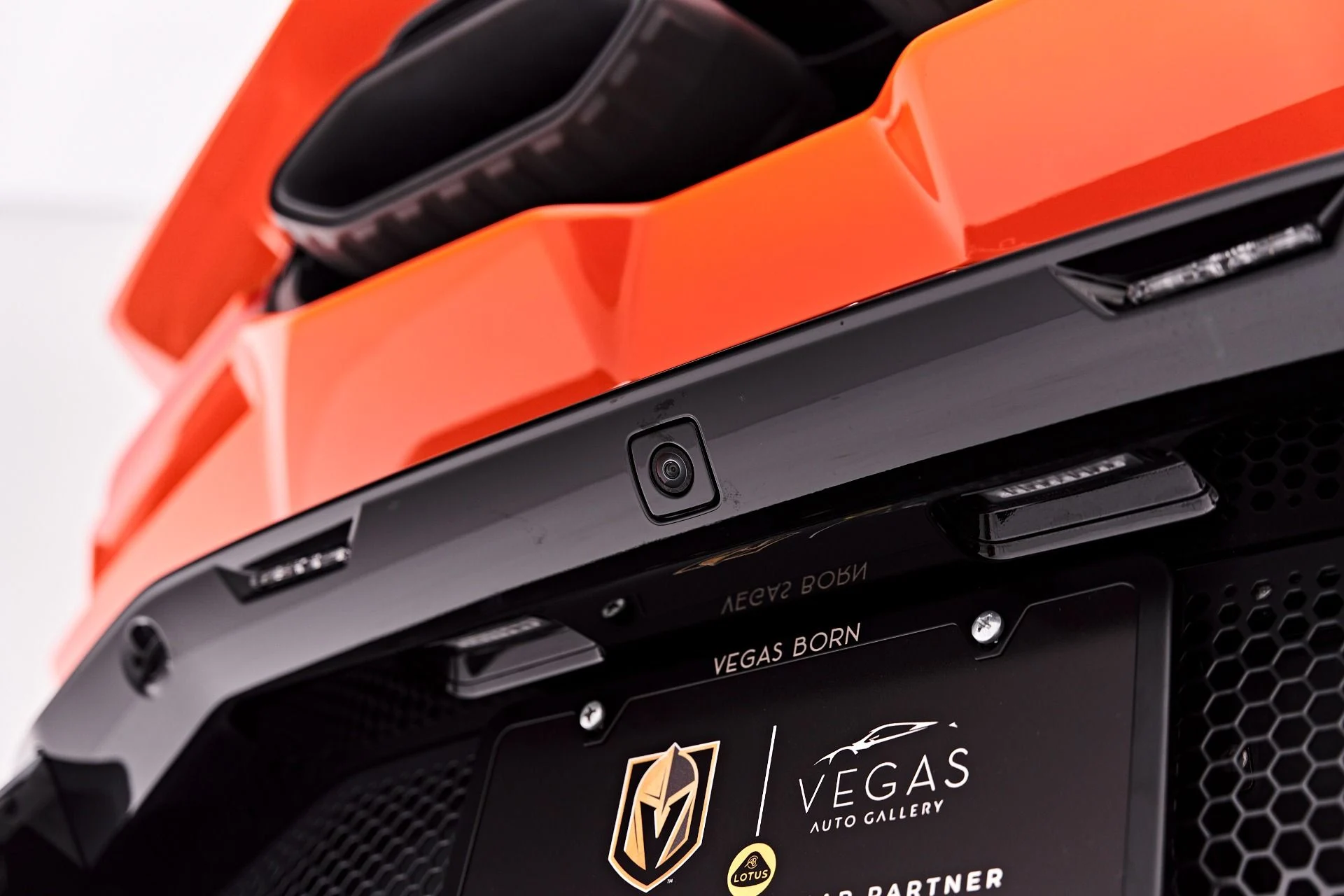 mph041_4081155849_Used_2024_Lamborghini_Revuelto_Base_1787792794_a902dbbe1b