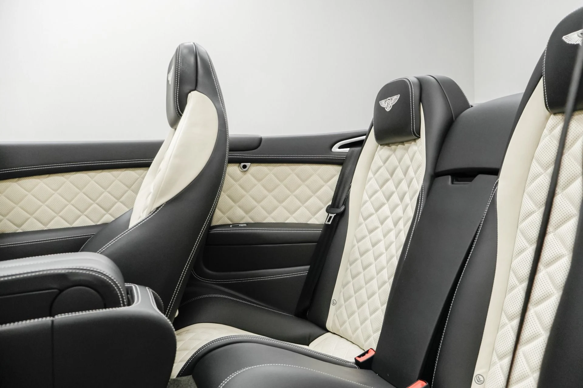 mph041_4085226162_Used_2016_Bentley_Continental_GT_W12_1765815646_d01bf84bdd