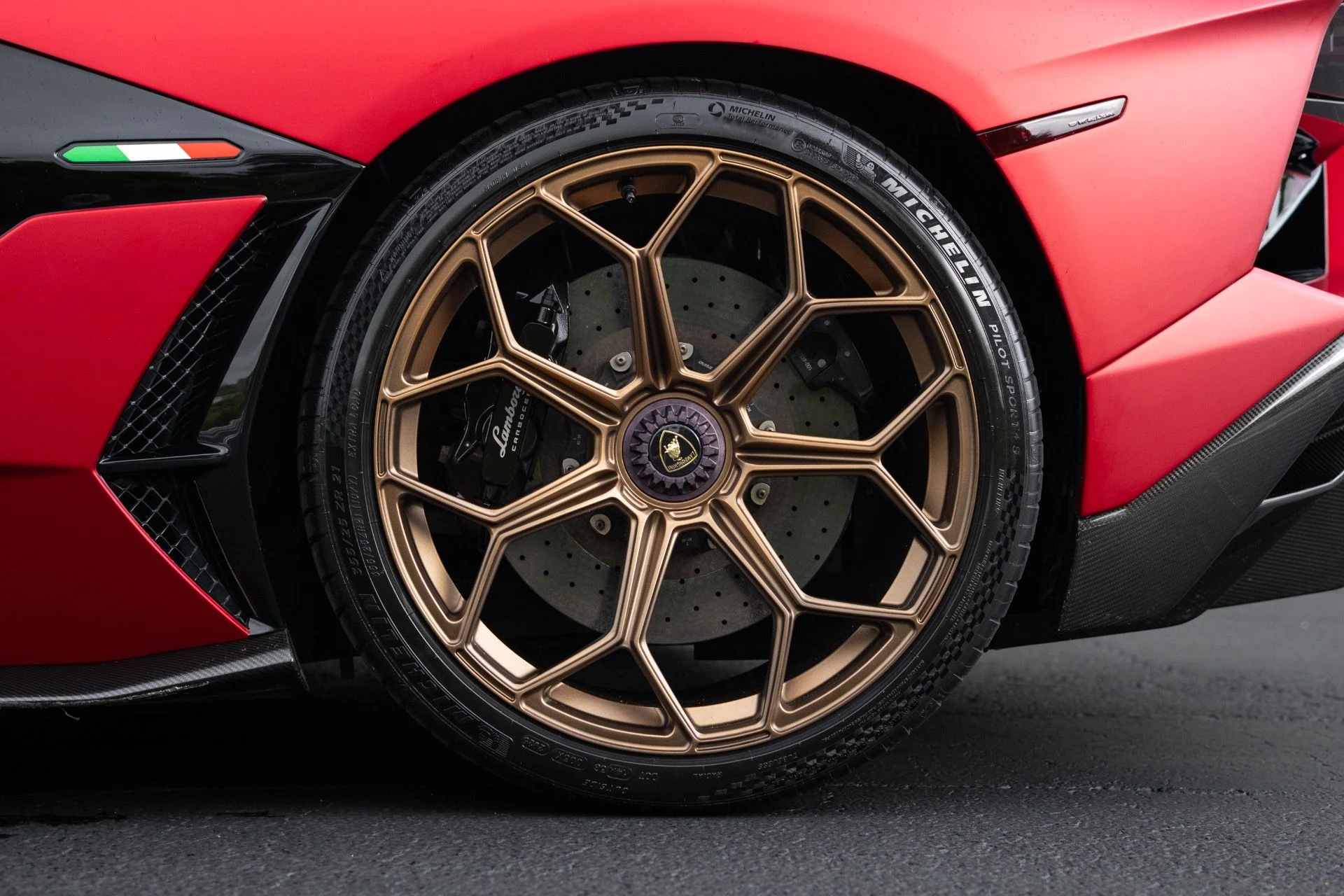 mph041_4109529766_Used_2021_Lamborghini_Aventador_LP_770_4_SVJ_Roadster_1774062335_ba00d8fe1c