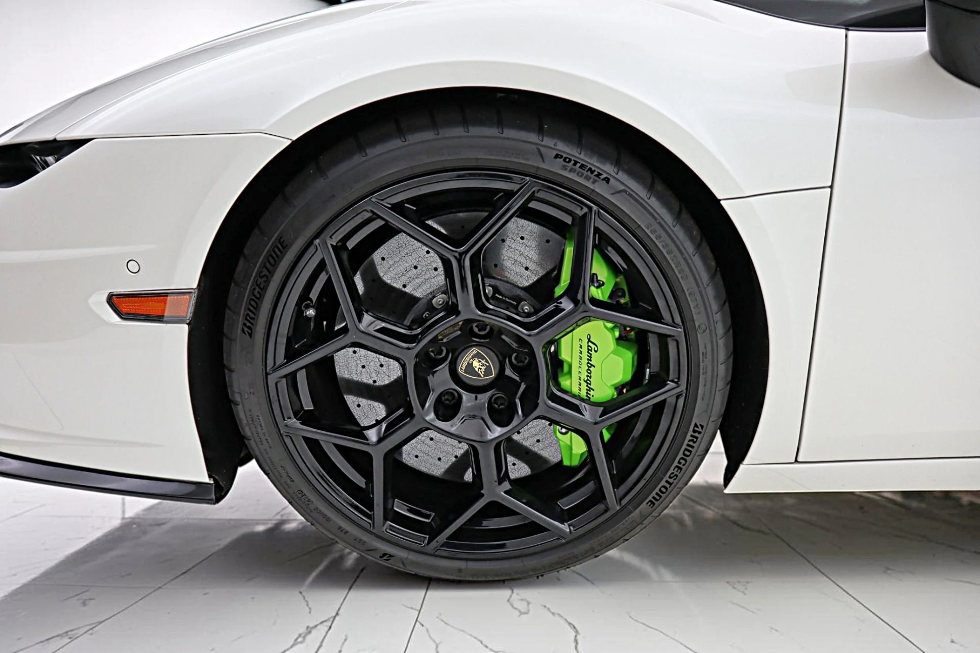mph041_4119883321_Used_2026_Lamborghini_Temerario_LEASE_OPTIONS_AVAILABLE_185cdc06a3
