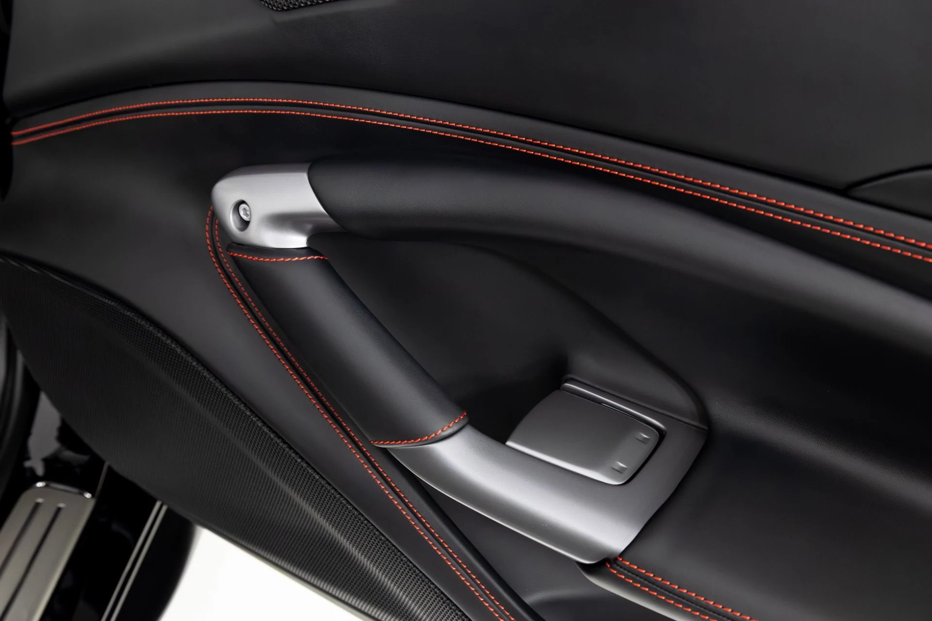 mph041_4140367337_Used_2022_Ferrari_F8_Spider_1769204211_756c1ee834