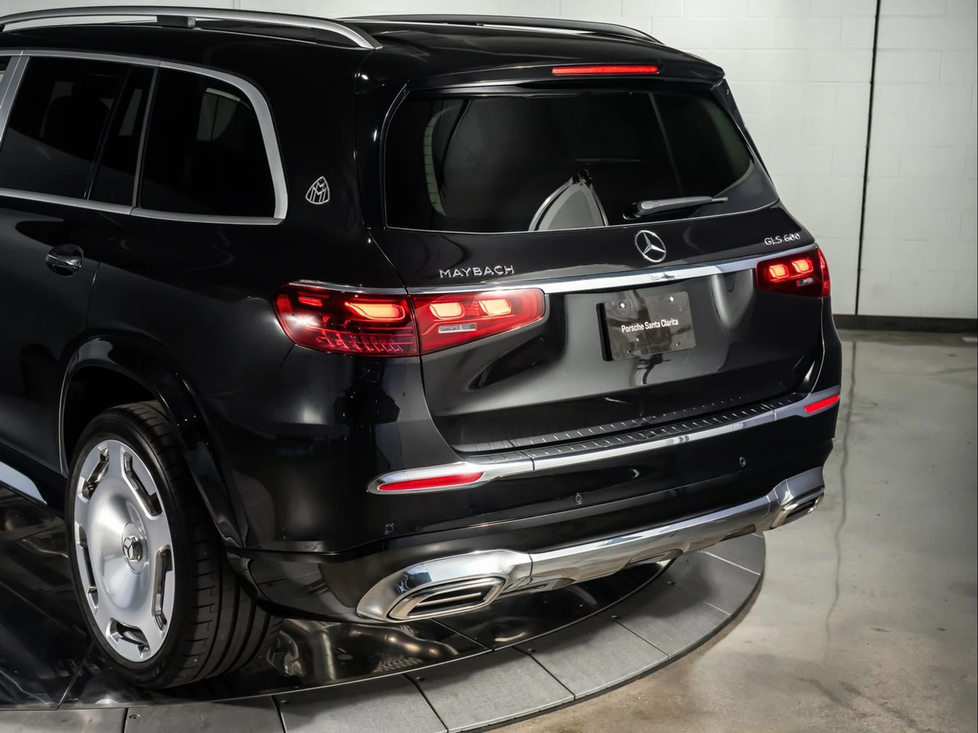 mph041_4144760948_50c2f06739d4d72b4e095490d575999c_1d8094b594