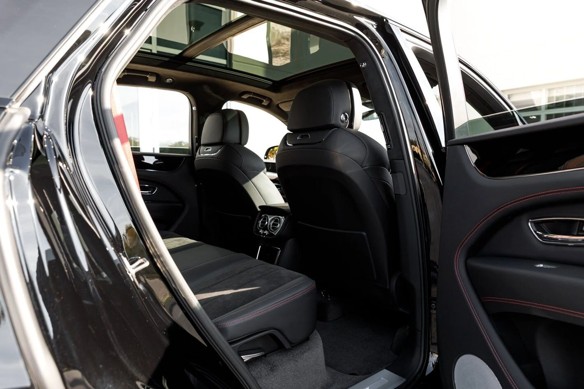 mph041_4150734414_1bfe1a3758075e89dda08851078eb906x_784dc95ed4