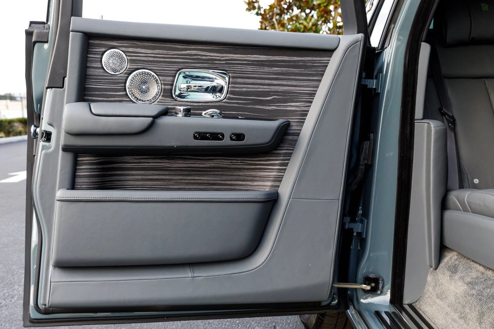 mph041_4170389519_60e53d021d3aa24a1cf81c5704417948x_f90c2dee6d