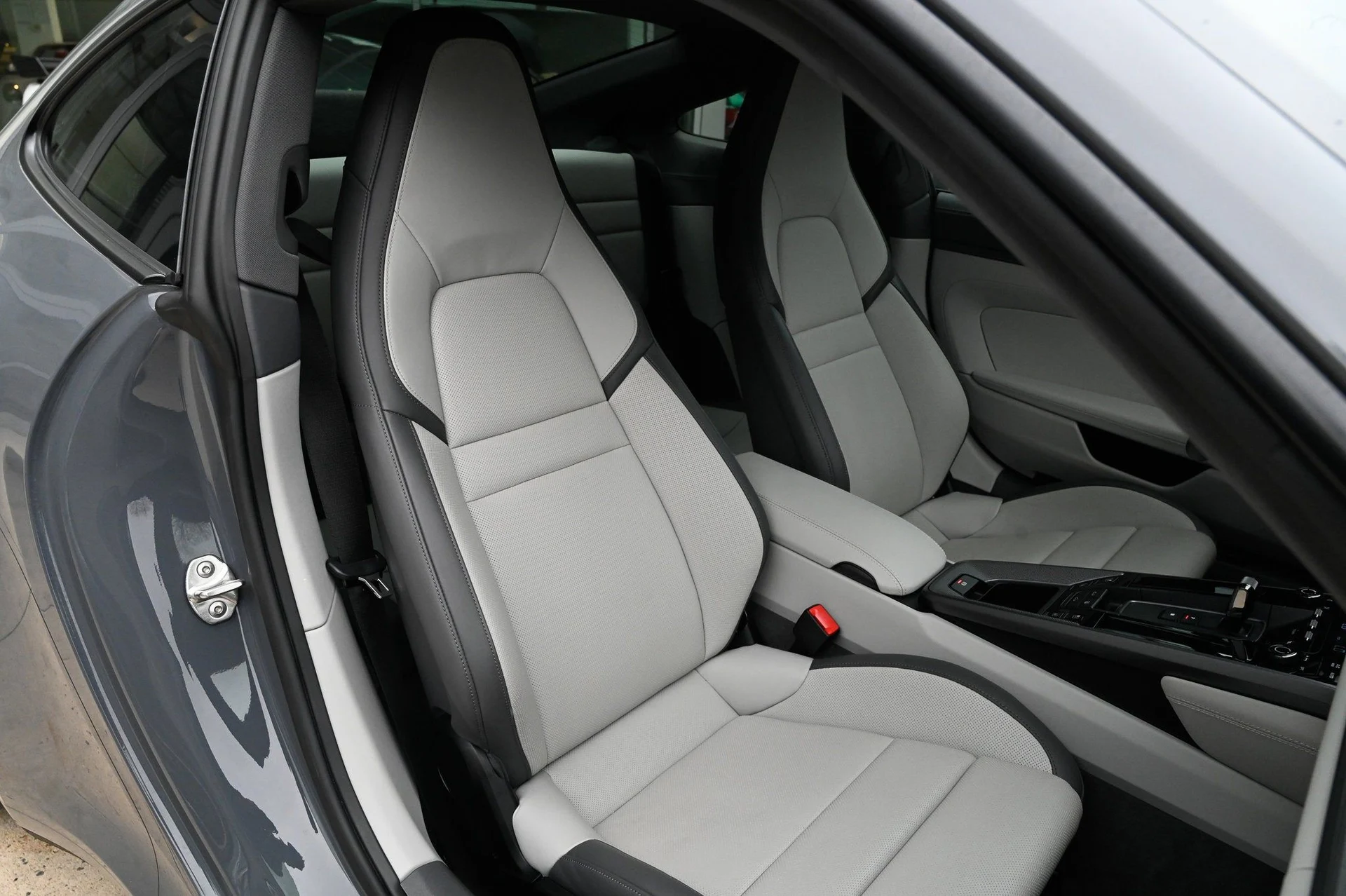 mph041_4176465907_4b16115692814f01bc071c6b20797e4f_3d5a12f6e0