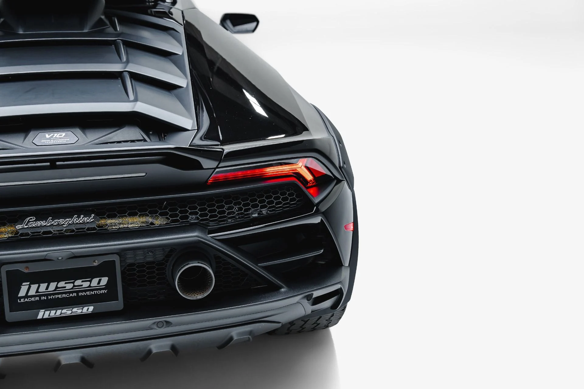 mph041_419511390_Used_2024_Lamborghini_Huracan_Sterrato_1792021004_c313e9570c