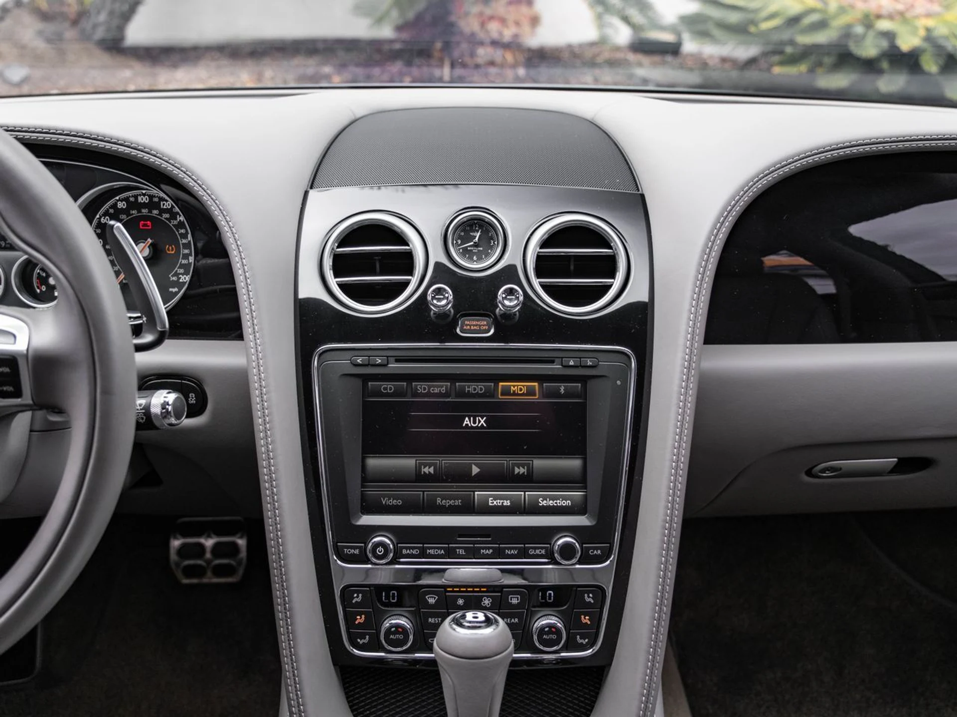 mph041_419711534_97830c208972adaafd10e5ee45b8f72fx_9adc4619d9