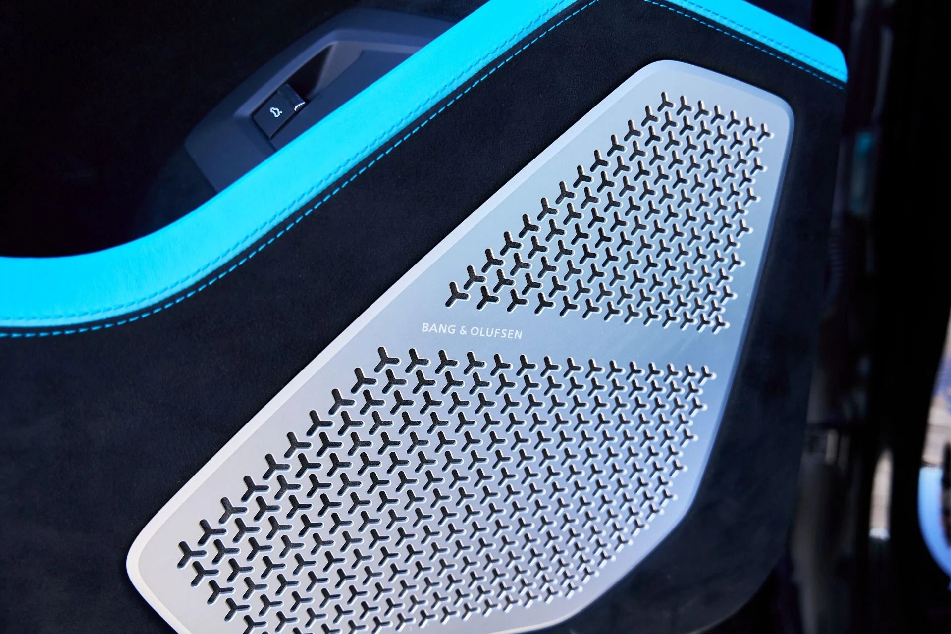 mph041_420710408_Used_2024_Lamborghini_Urus_Performante_1773367136_cc21ac276e