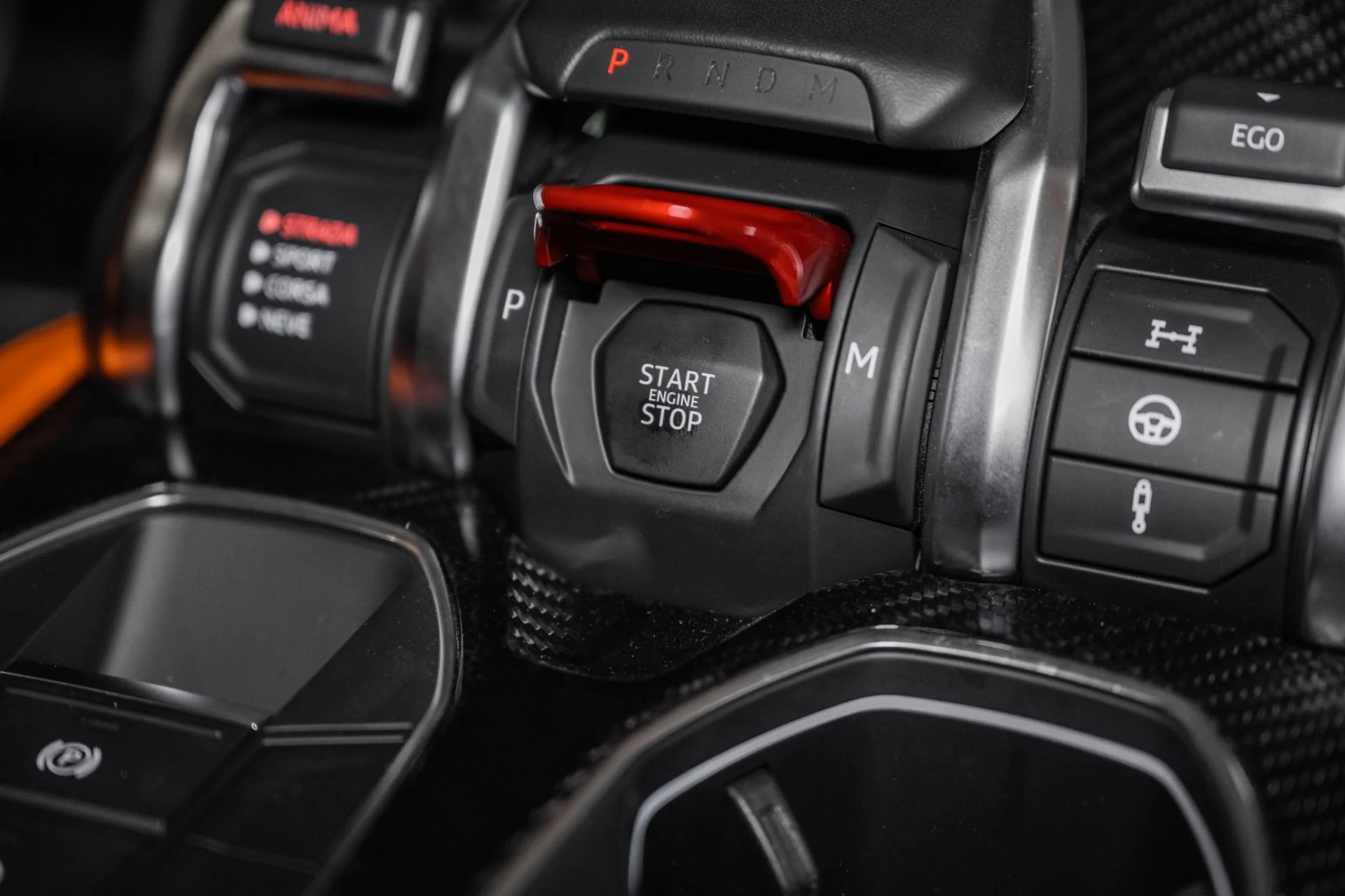 mph041_421174728_Used_2022_Lamborghini_Urus_Pearl_Capsule_1773410025_921b50096f