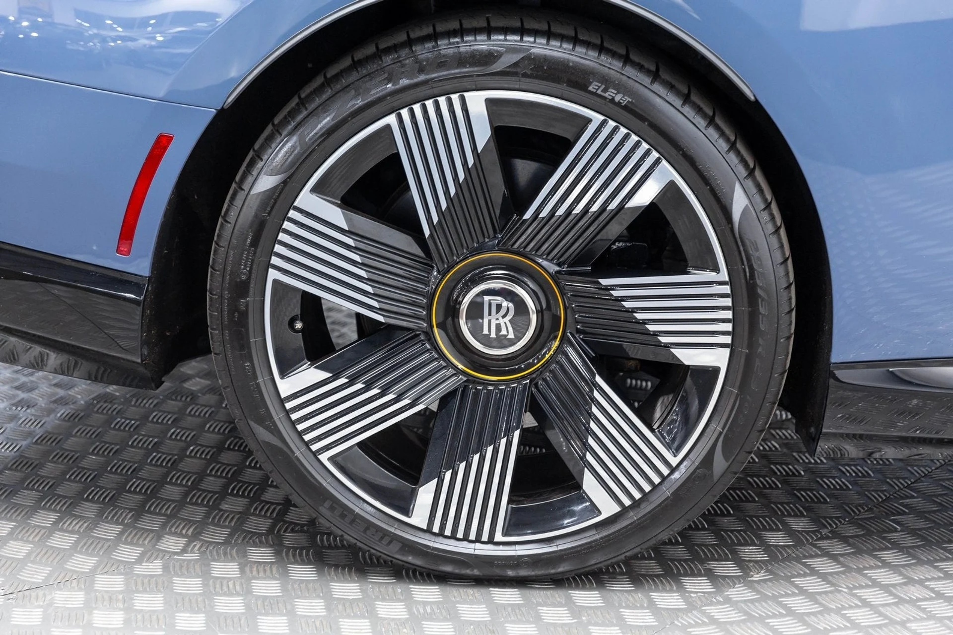 mph041_4226722998_42_002df61fe7