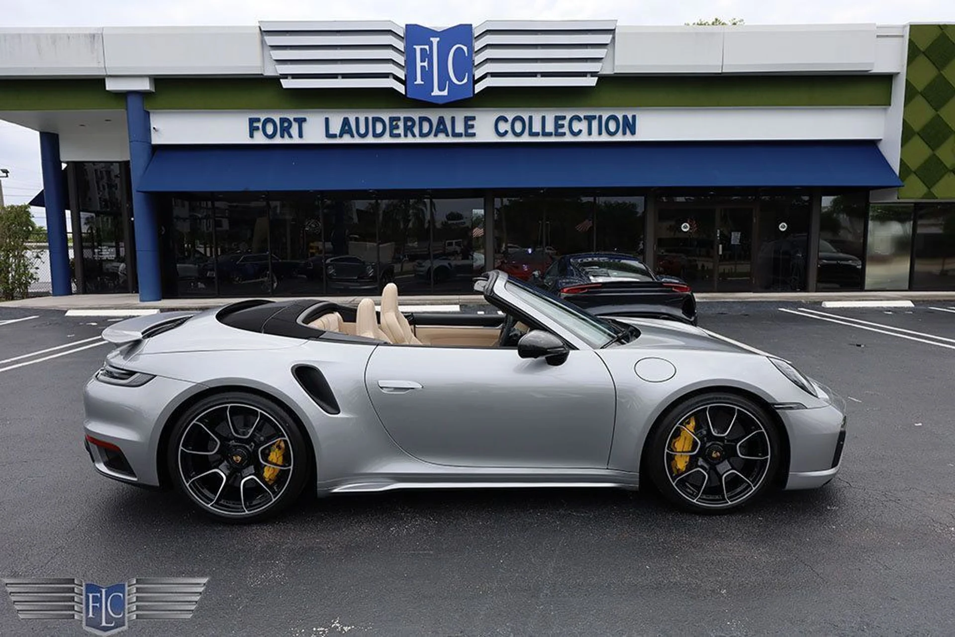 mph041_42629066_used_2024_porsche_911_turboscabriolet_6305_22389429_42_1024_f5674948ba