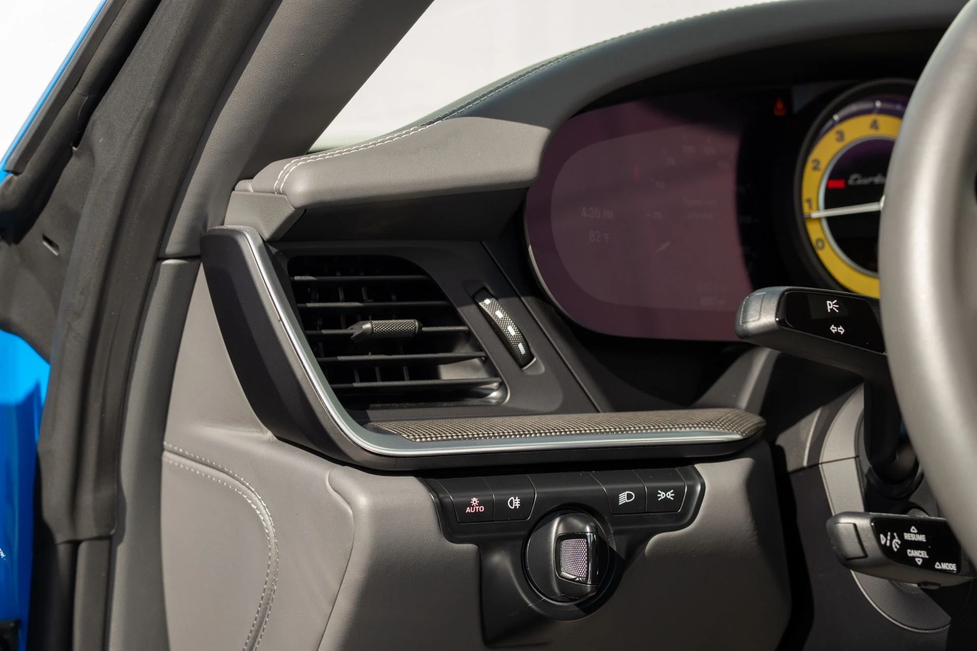 mph041_4273606903_Used_2023_Porsche_911_Turbo_S_1759285627_fbe637a891