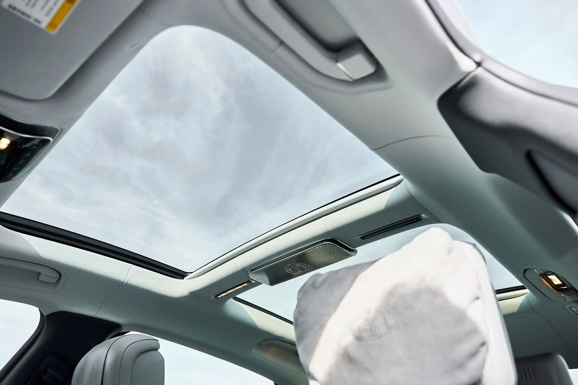 mph041_435062704_Used_2021_Mercedes_Benz_S_Class_Maybach_S_580_1771643110_ad01dad6b3