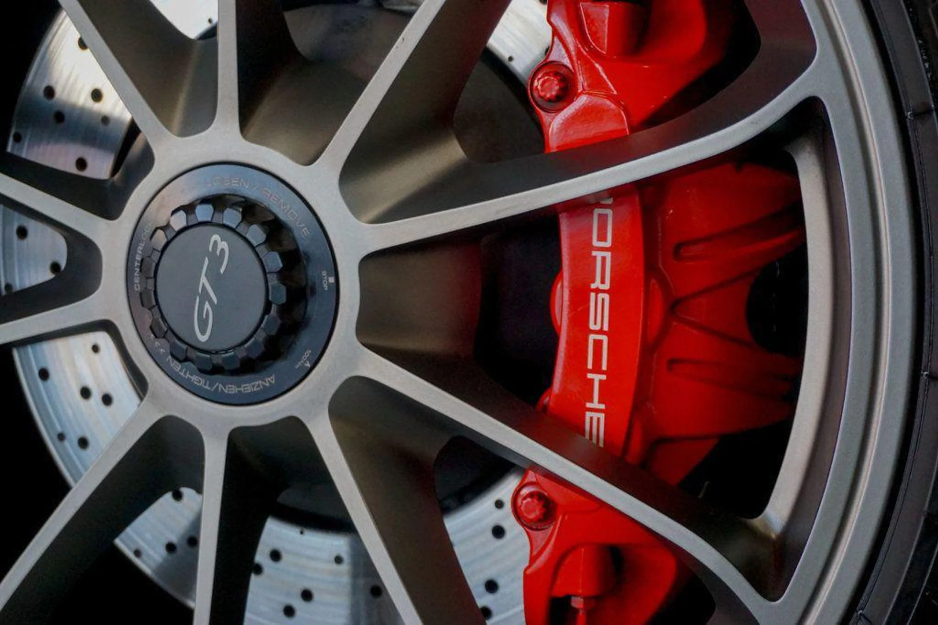 mph041_435743115_ZN_9j8bpbdt3_Yu_C_So_Uj_Sq_Q2_K_Gz0_1ee3c8859d