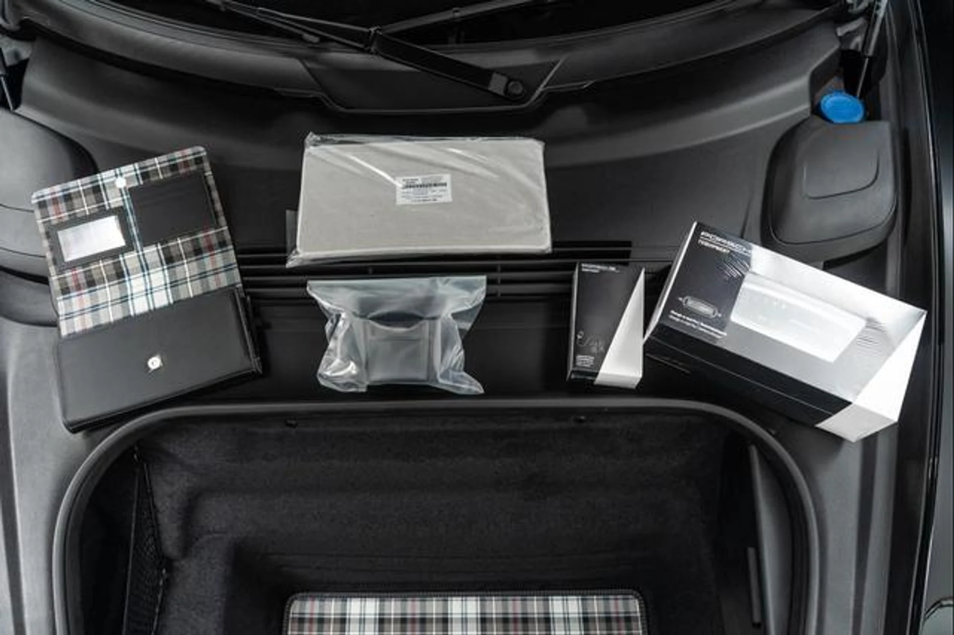 mph041_43824244_SMB_Rmy_NL_13_Y_Wq_N_Wh_Pfk_Glaps_C8_642556a595