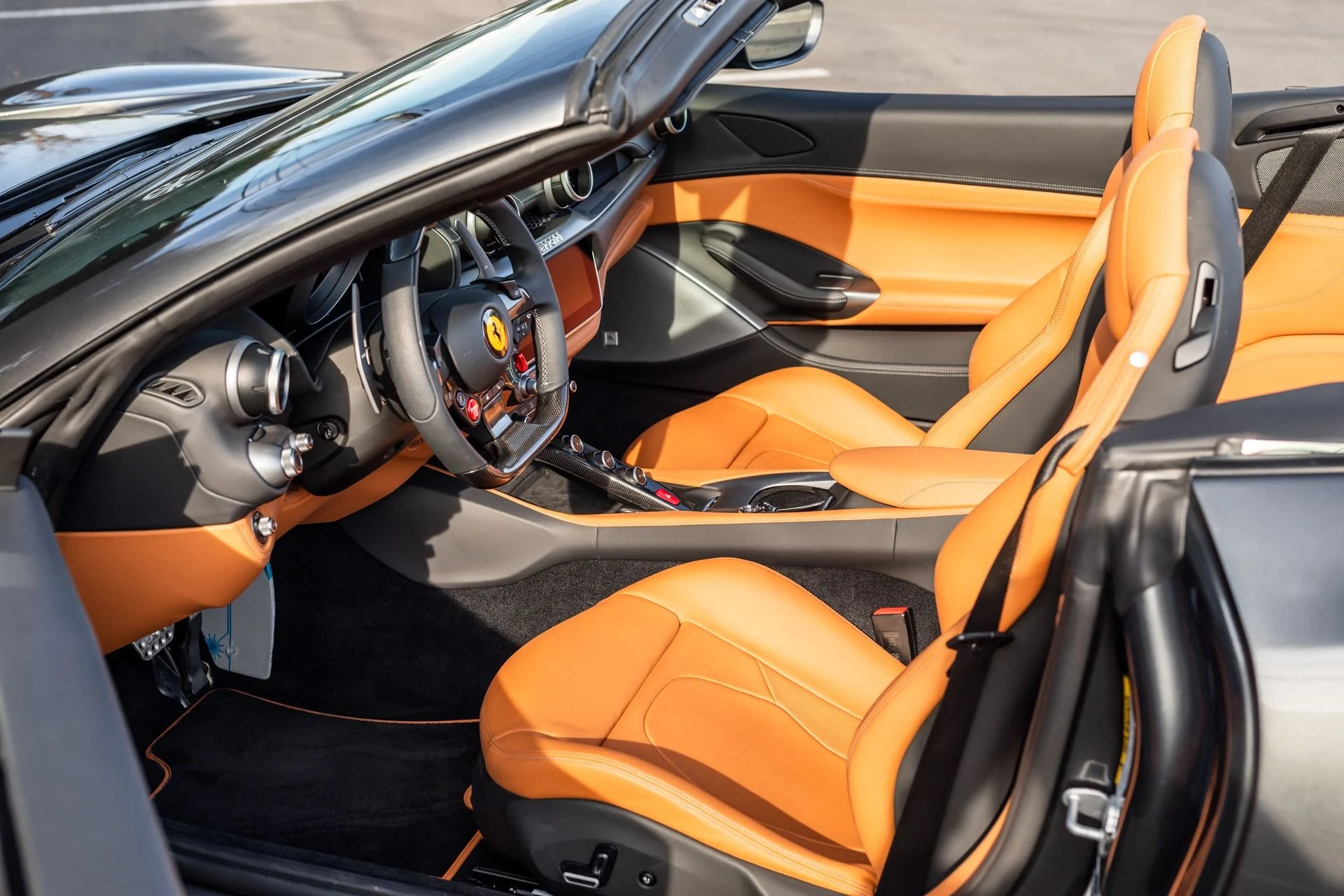 mph041_446833348_Used_2023_Ferrari_Portofino_M_1735061518_d2888c04c3