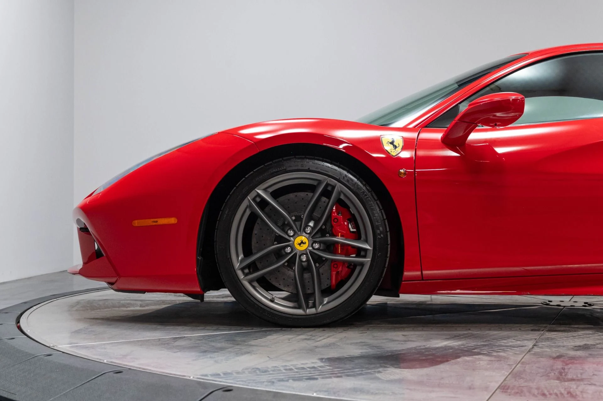 mph041_454226020_Used_2018_Ferrari_488_GTB_1786120239_185d713ee9