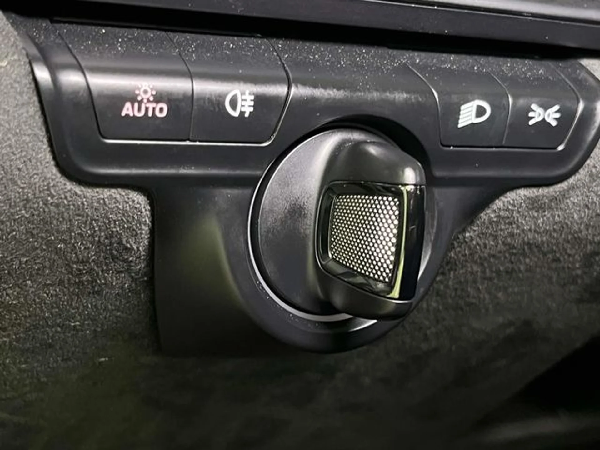 mph041_456327969_df0866300cbe87b095f506a2579e4845x_a0cb6c3b72