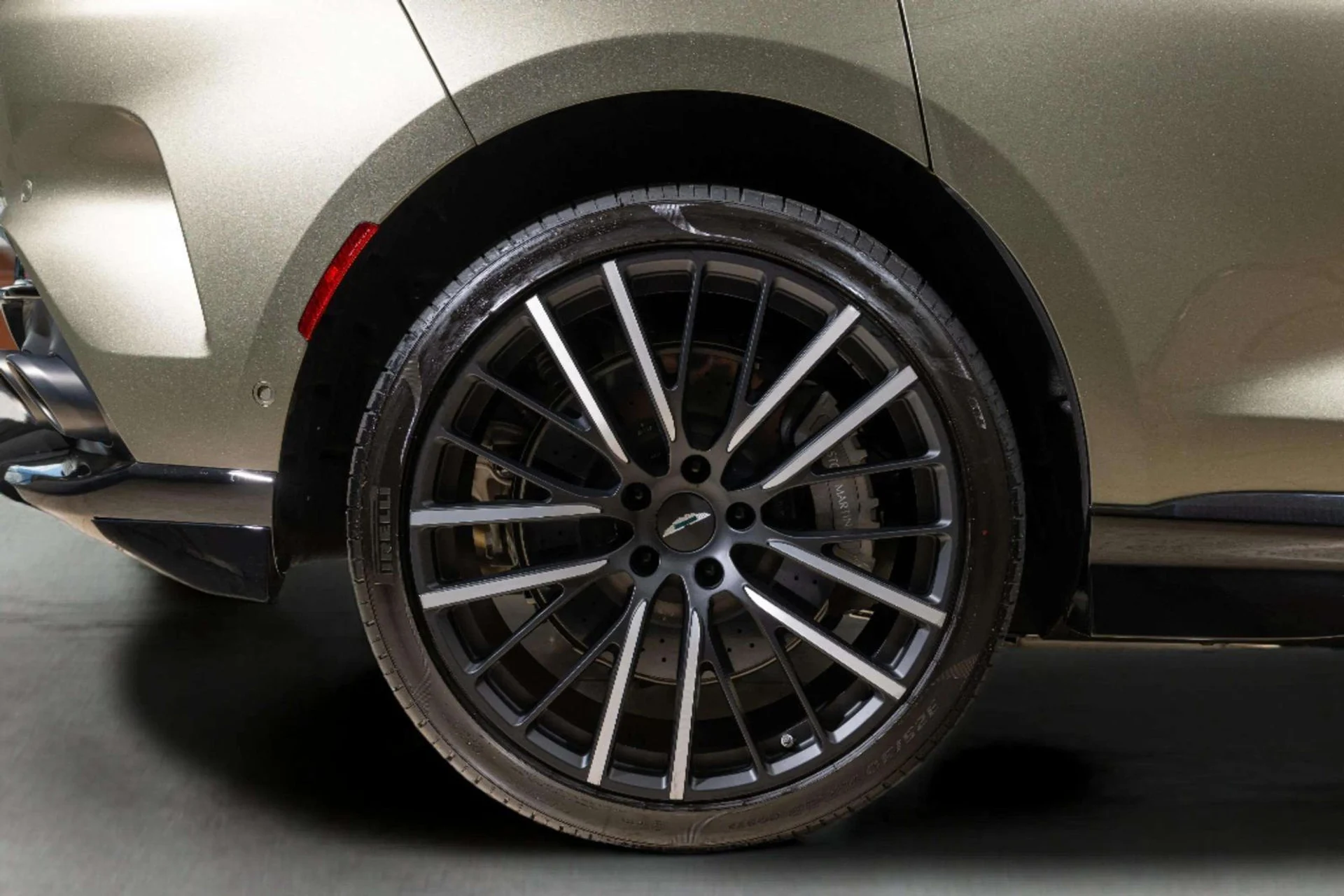 mph041_46530540_2f735a13_e893_433a_a5b6_4fea4c9e4482_edd3232dbe