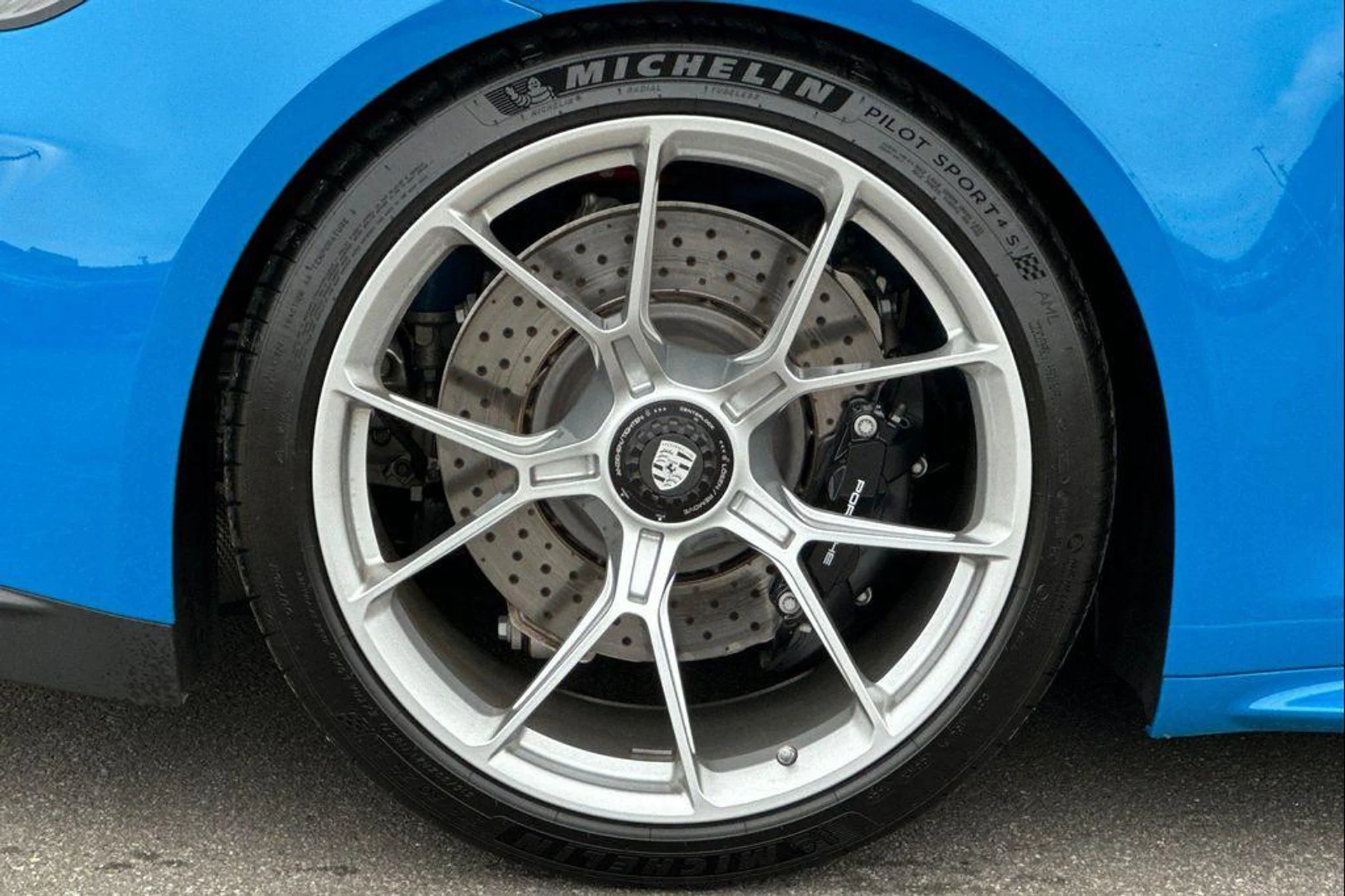 mph041_485801842_b_New_EAVD_1_Uj_Yg_I_6_Im1_Mt_Iu_HW_64_d99fae85e6