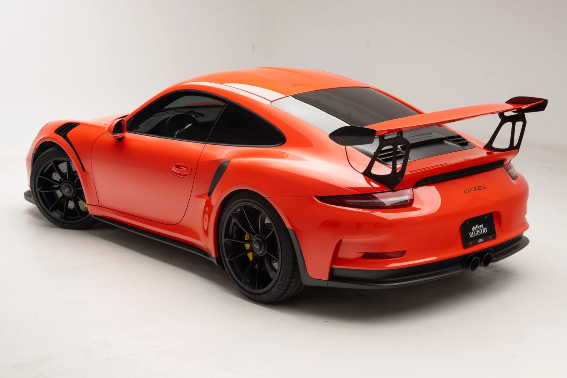 mph041_50084086_Used_2016_Porsche_911_GT_3_RS_1790180390_e652dfb2cd