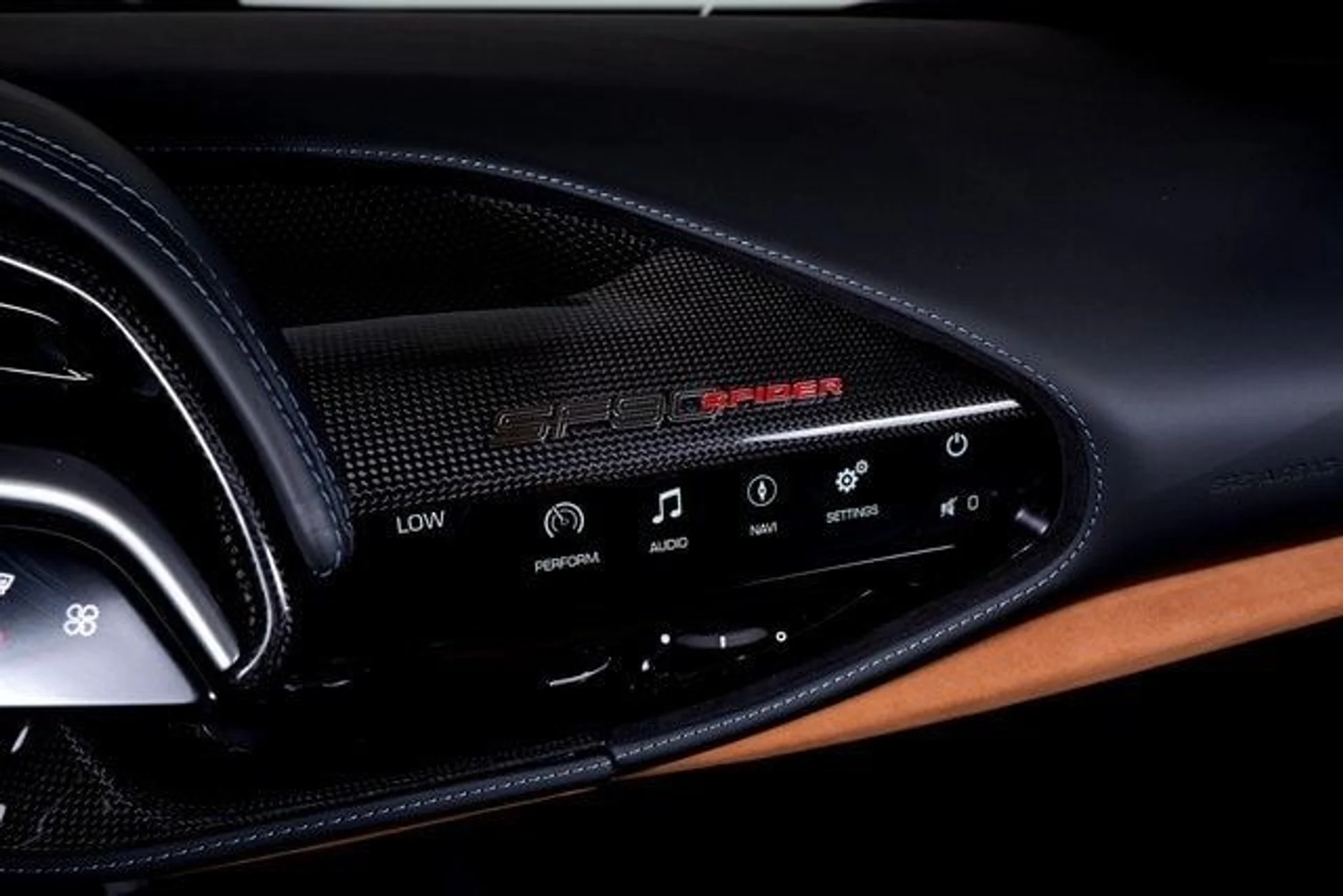 mph041_504578273_6c803c6f7b94fdd619f48f95805ded49x_6c9cca2bea