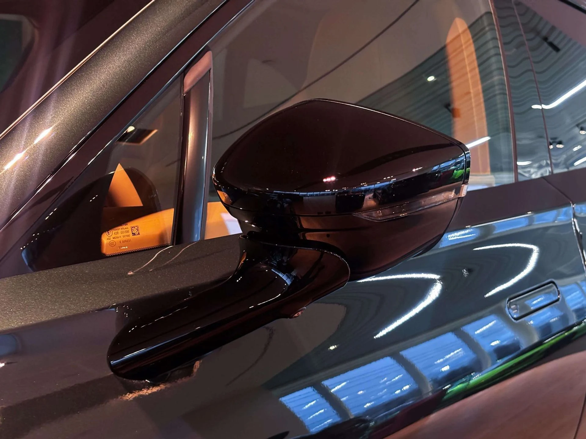 mph041_508967158_db177f73_b49c_410d_885a_3afbec99f94f_371bf7079c