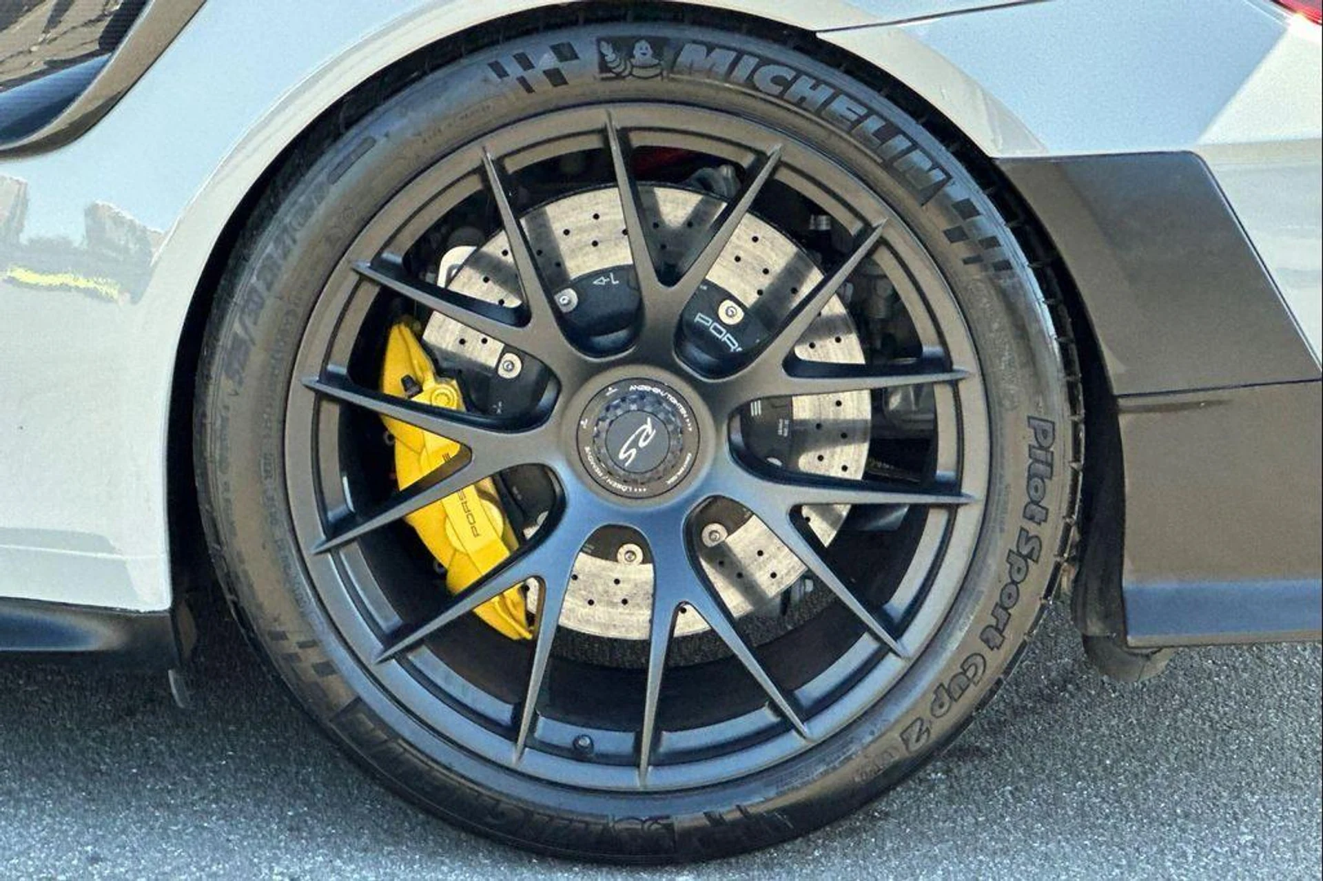 mph041_513378520_m_R3_P_Gnsyvzx9_OU_Tvn_I9_ANG_9q7_M_46b39e3fa1