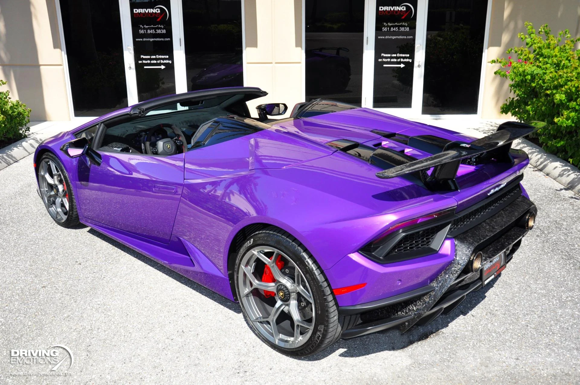 mph041_515164293_863_p42_l_33edafa5af