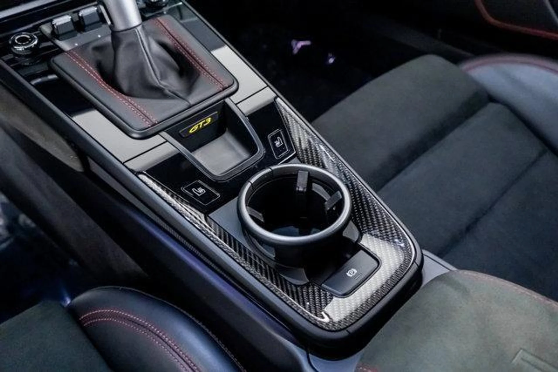 mph041_515348083_S_He_Aq_X0_PS_Sq6_Q_Xof_B_Kfj8iv_Ng4_3e9f15791e