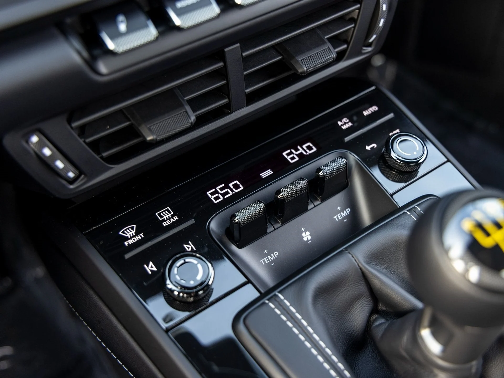 mph041_517256319_42_e820f33eef