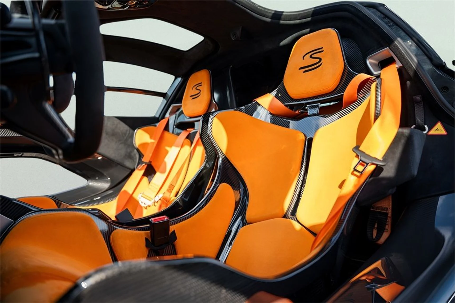 mph041_531545772_image_43_2c243eddf0