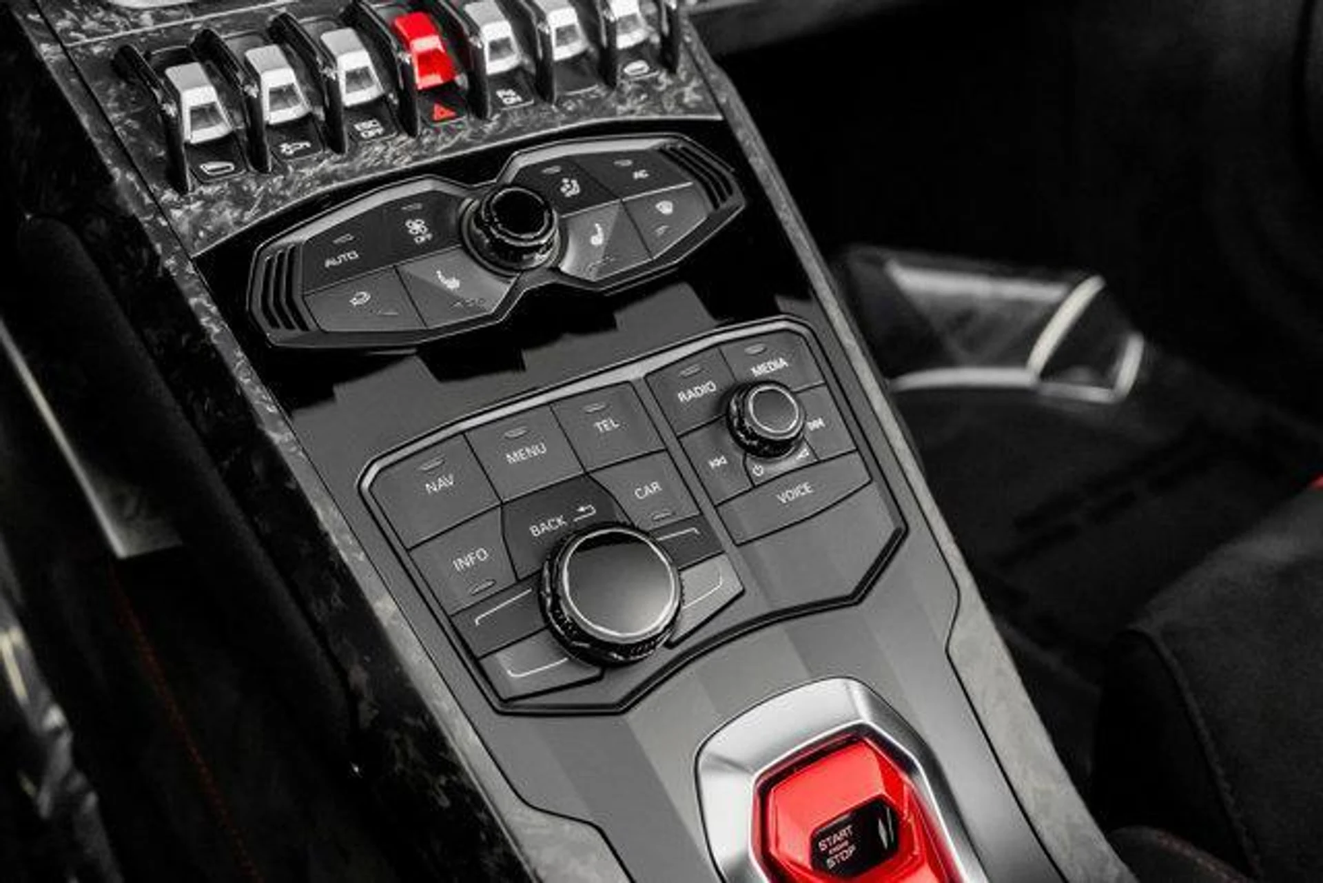 mph041_532233425_f_Nk_D81wu_Vvu6_CH_1gl_Ucz_Y0bmb_Sc_5154c8d3f0