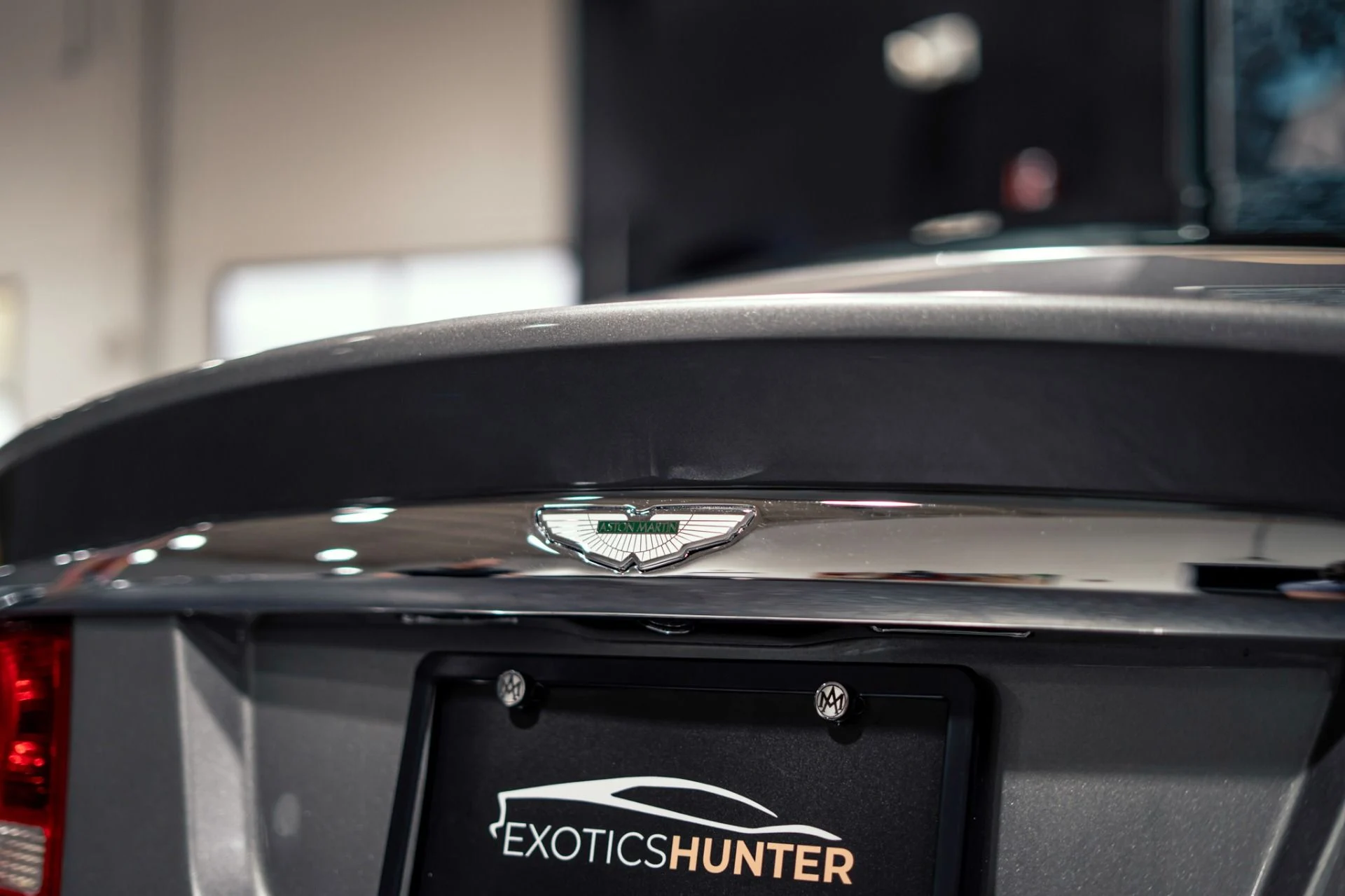 mph041_549813694_Used_2003_Aston_Martin_V12_Vanquish_1778694278_c365273522