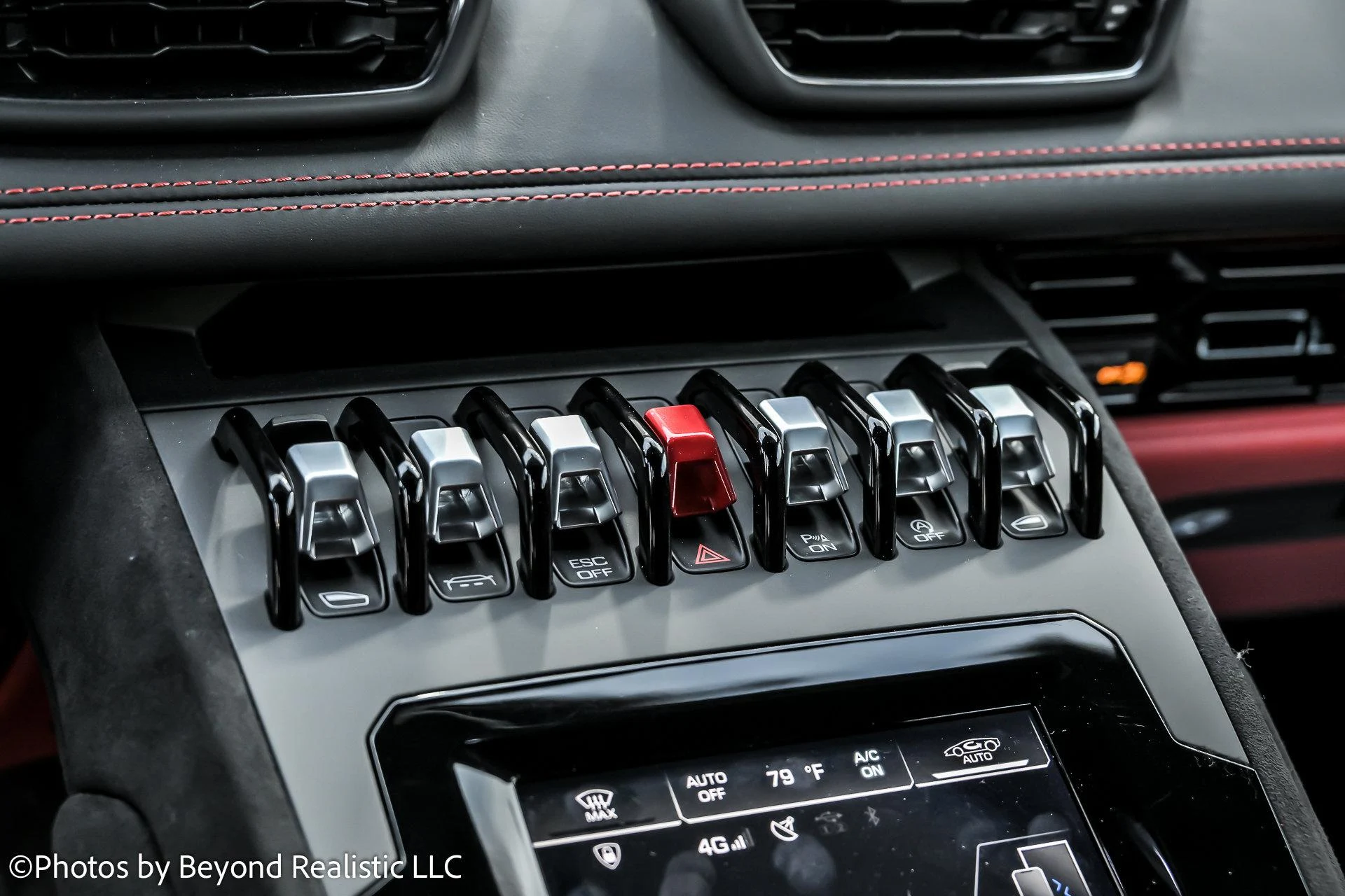 mph041_55075265_Used_2023_Lamborghini_Huracan_Sterrato_Certified_1762420309_f204af52d8