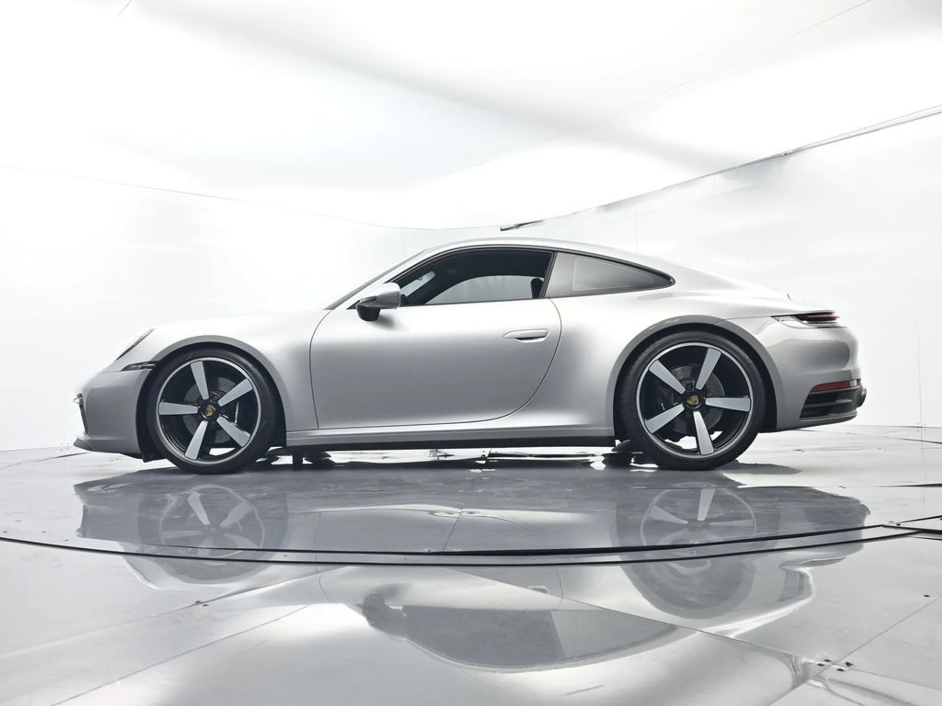 mph041_551231955_b58384729f6437246c9c6a57f44844cb_8152ae3a42