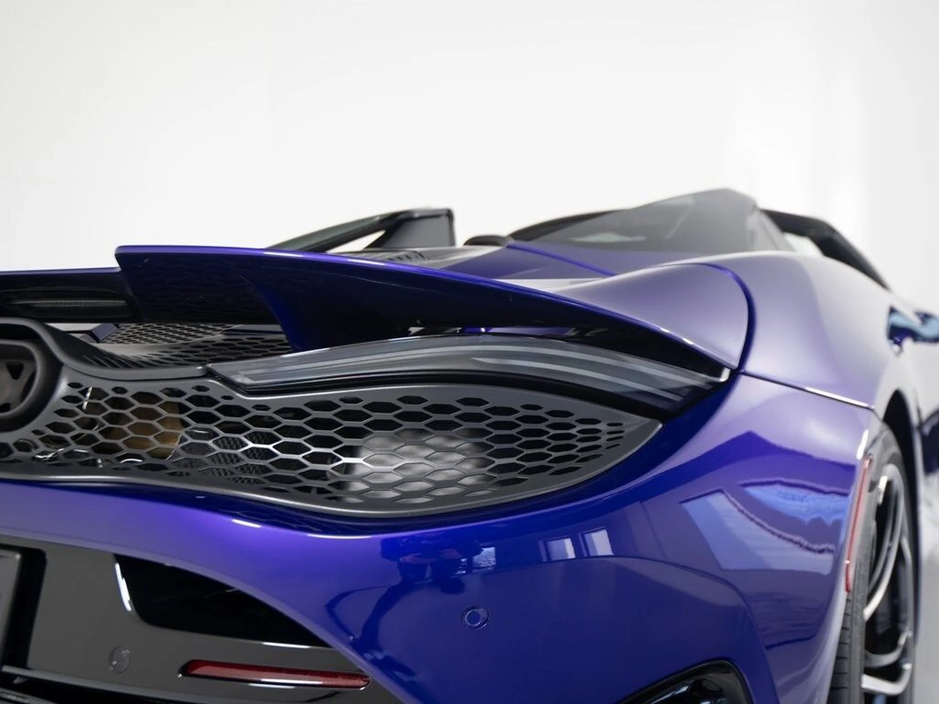 mph041_559590511_0f43a378646cdcb4d9c711325279a4b6x_da3702c956