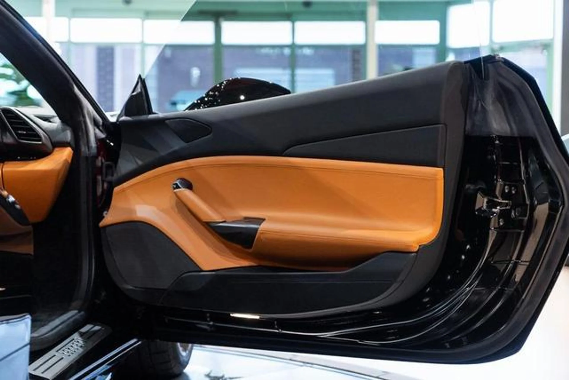 mph041_560752624_ASP_6f_I3_G0_ND_65_Jd_A_Ai_Hq4_WT_1_RTY_a116319541