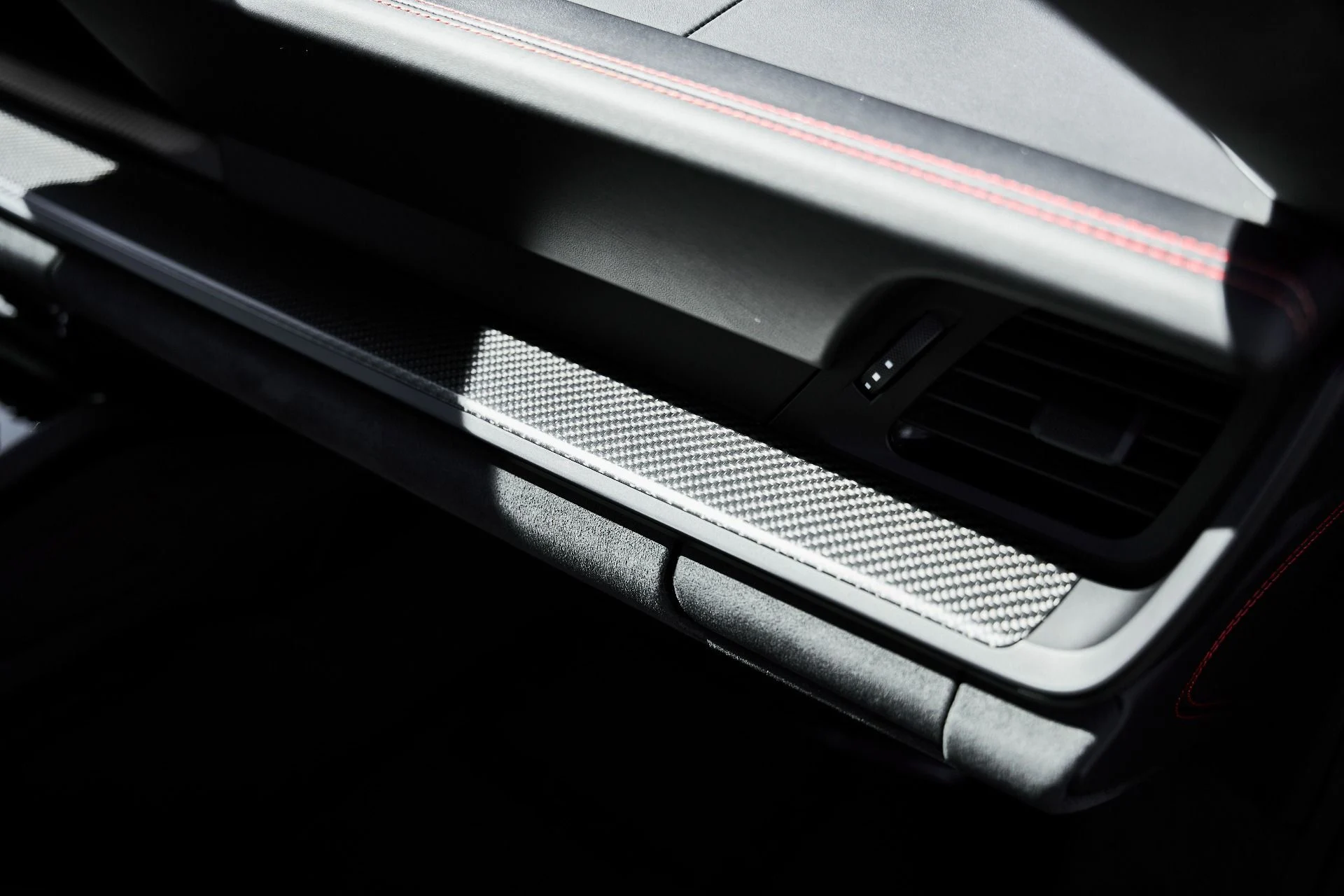 mph041_560778930_Used_2024_Porsche_911_GT_3_RS_1775094554_a09e738055