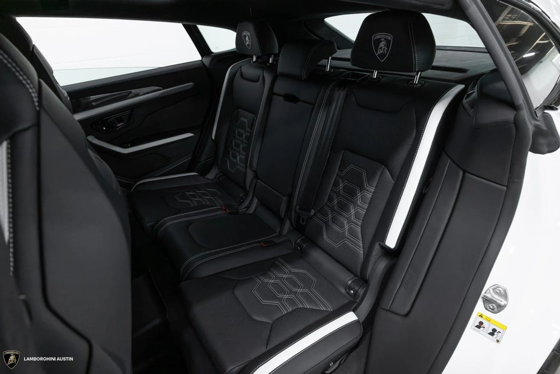 mph041_561636212_a5aa495a1189a52985730597c194f354x_0977119626