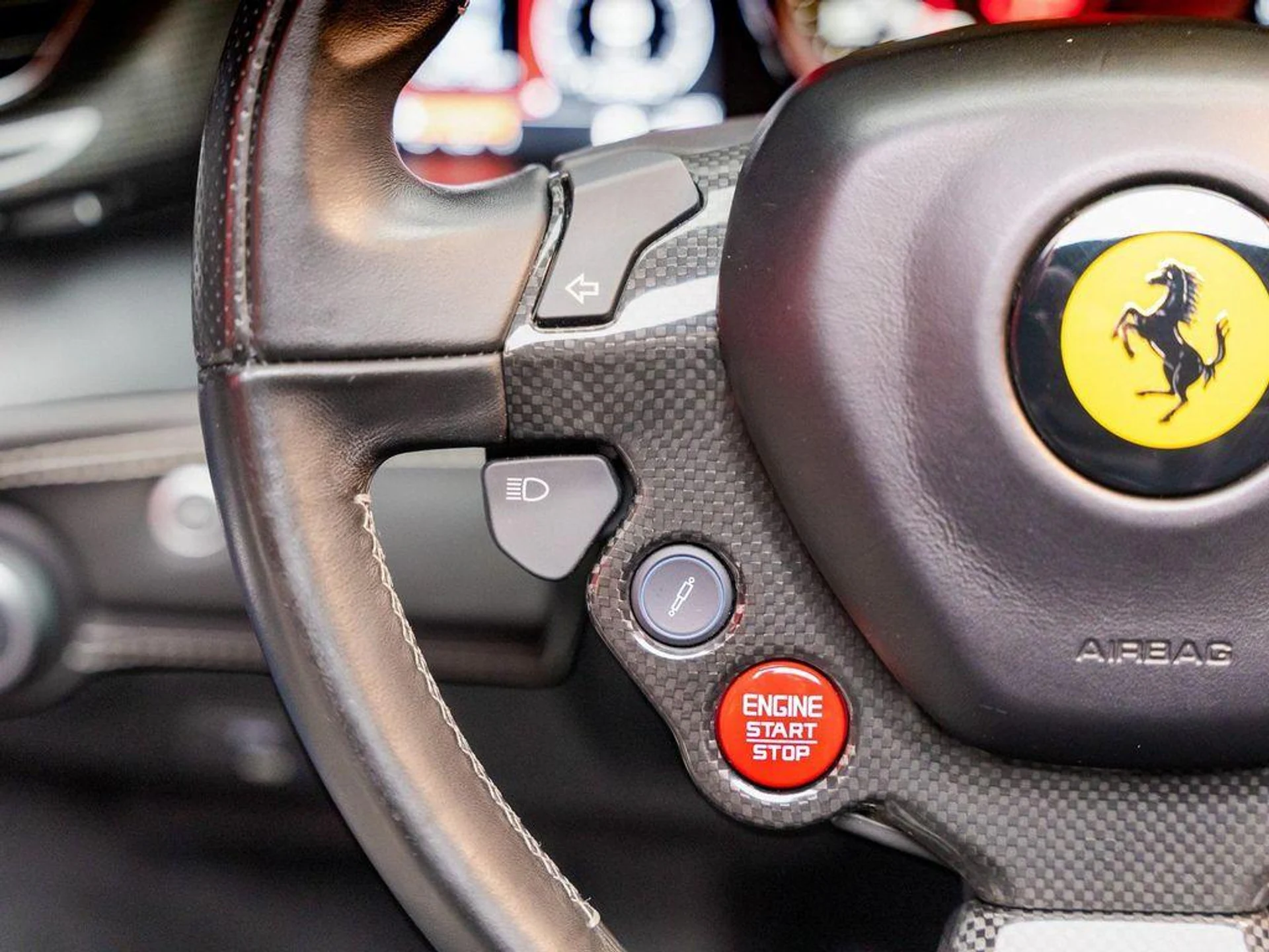 mph041_579859206_Tiu_J4s1s_Xs42twj_I_Ptuf2_H_Yubz_Q_99c1375476