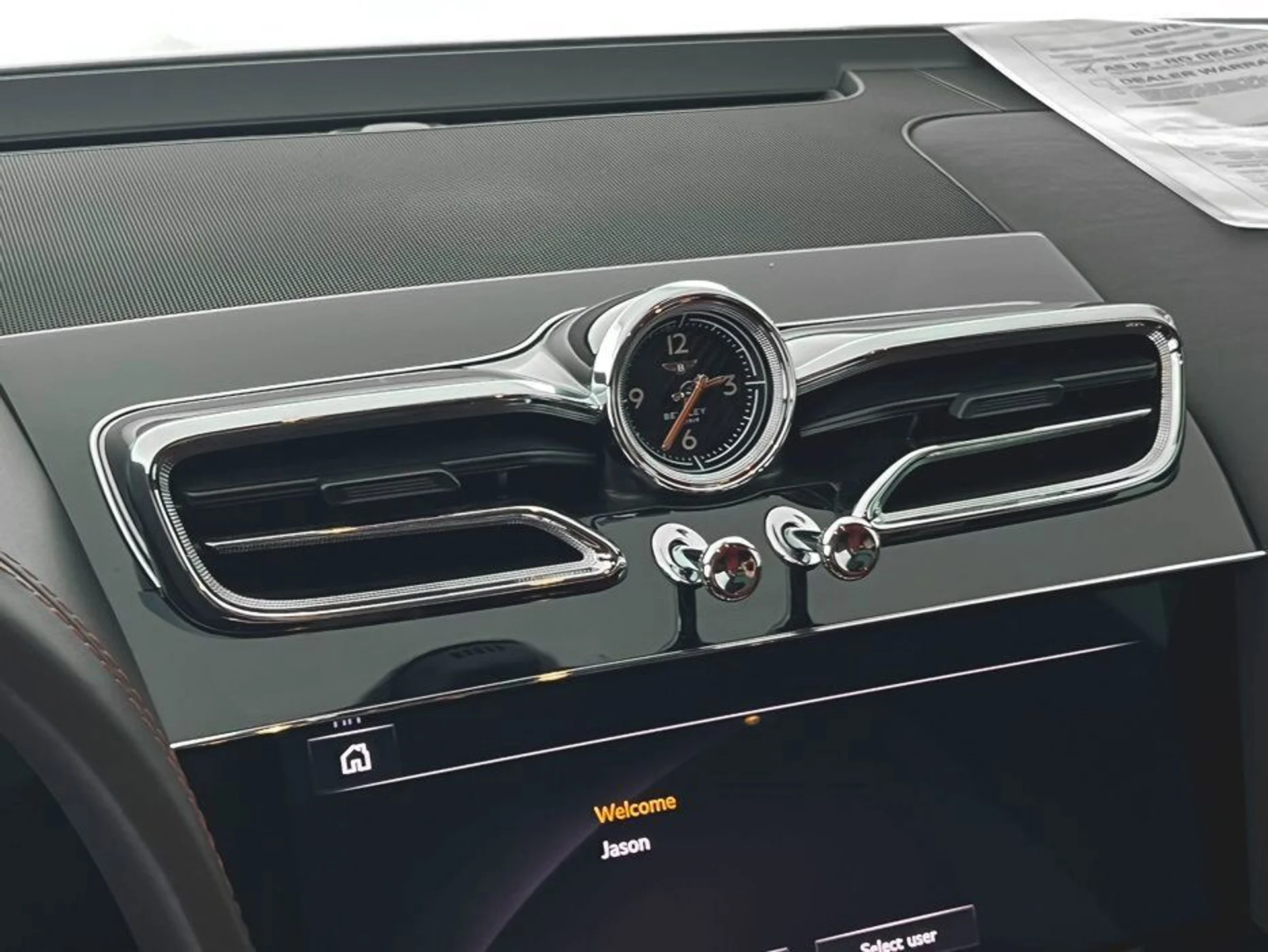 mph041_583175439_156c1976707e51ca723eef726050b0b9x_c9e1c48454