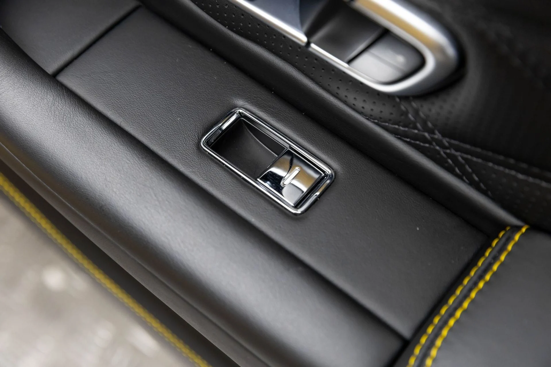 mph041_599290788_42_b3a172dd5a