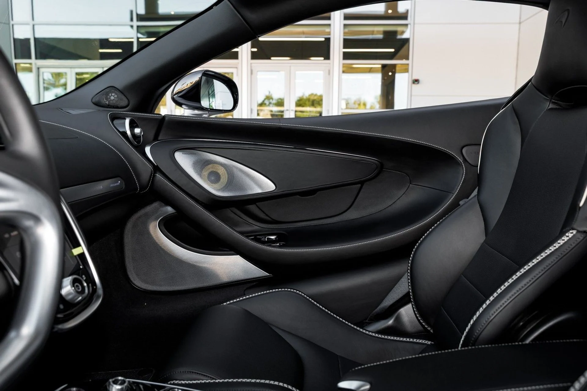 mph041_613698081_137_p42_l_bd6dff63eb