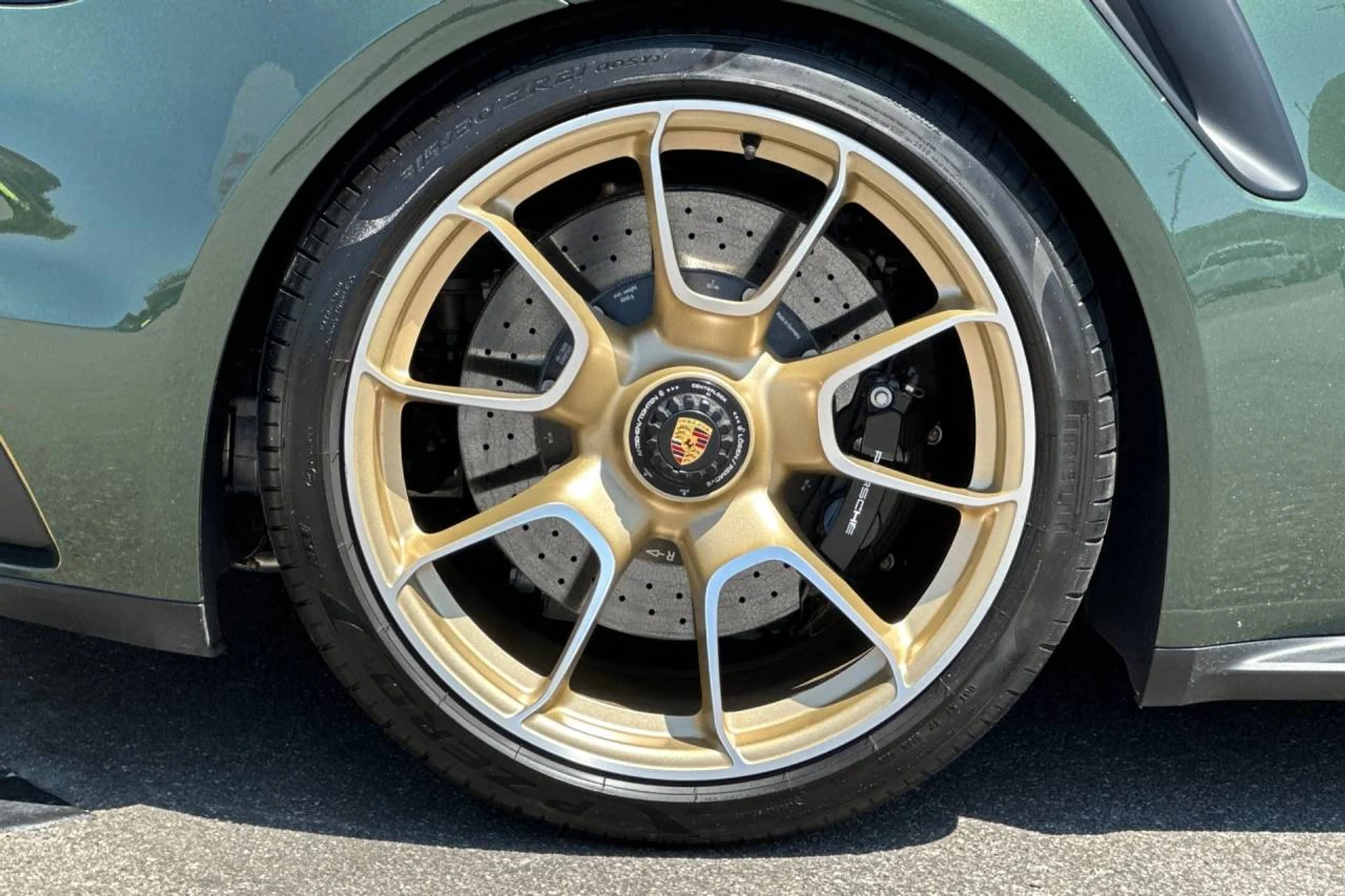 mph041_614603077_1280_7998674b48